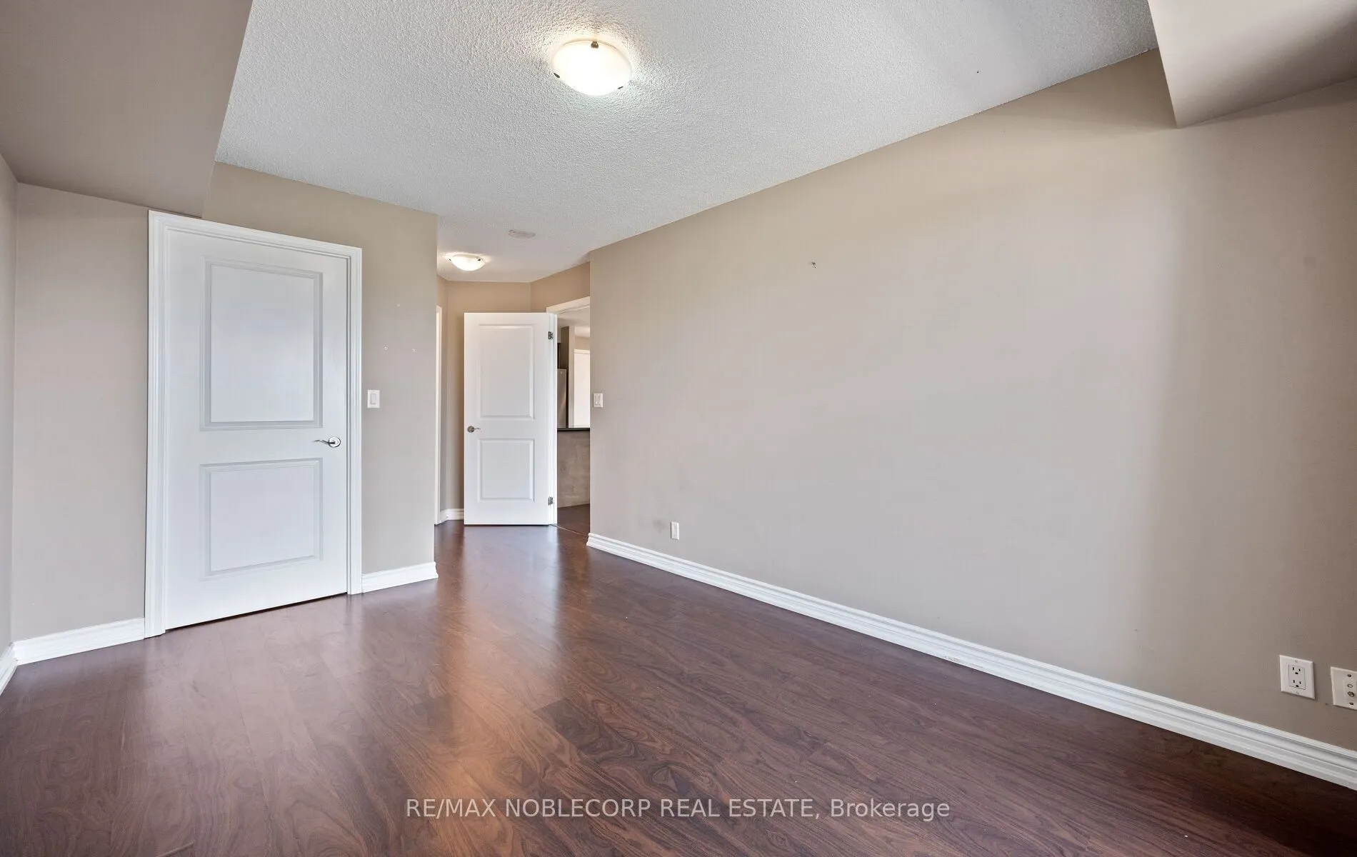 18 Harding Boulevard, #928