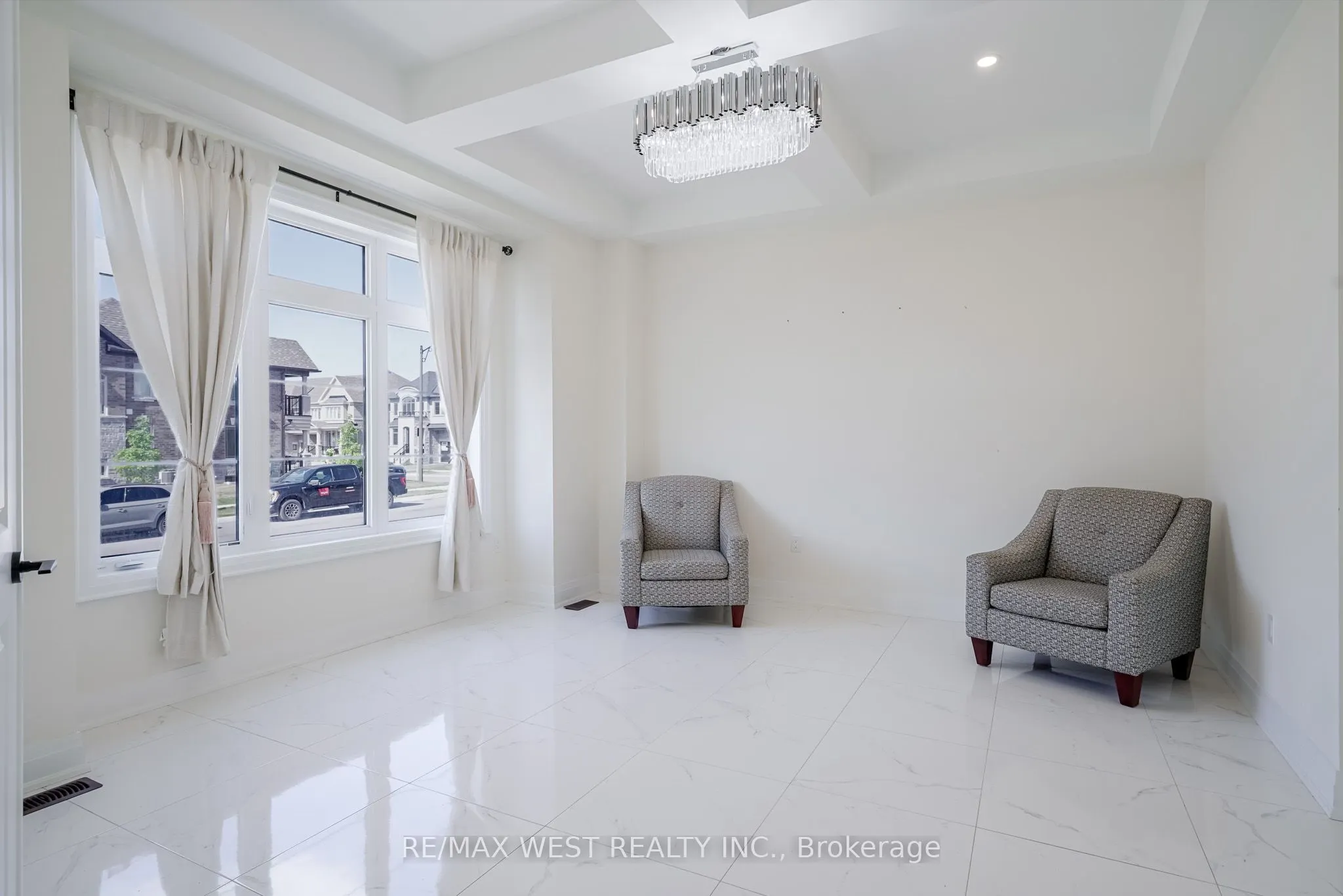 106 Silk Twist Drive