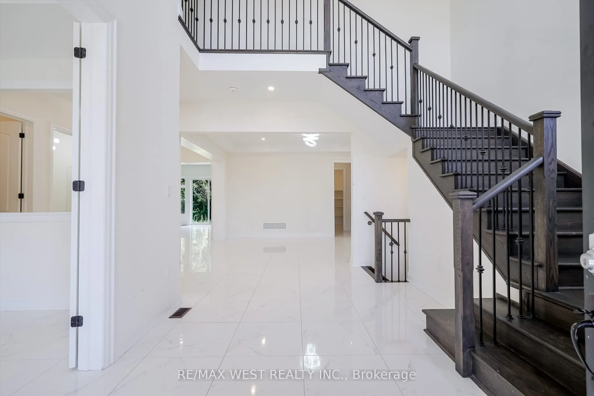 106 Silk Twist Drive