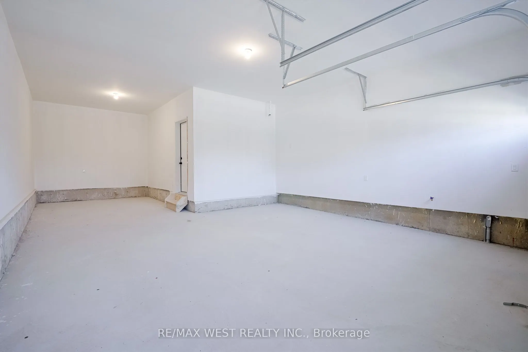 106 Silk Twist Drive