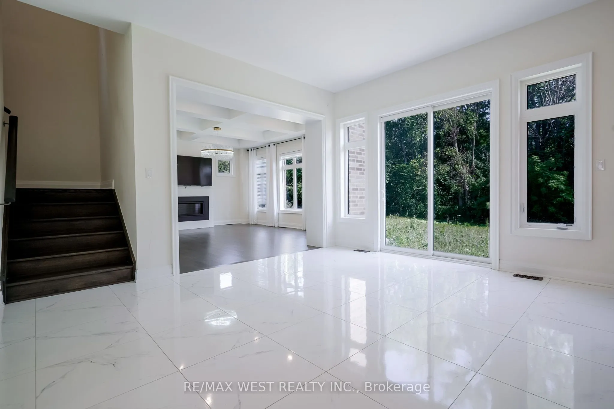 106 Silk Twist Drive