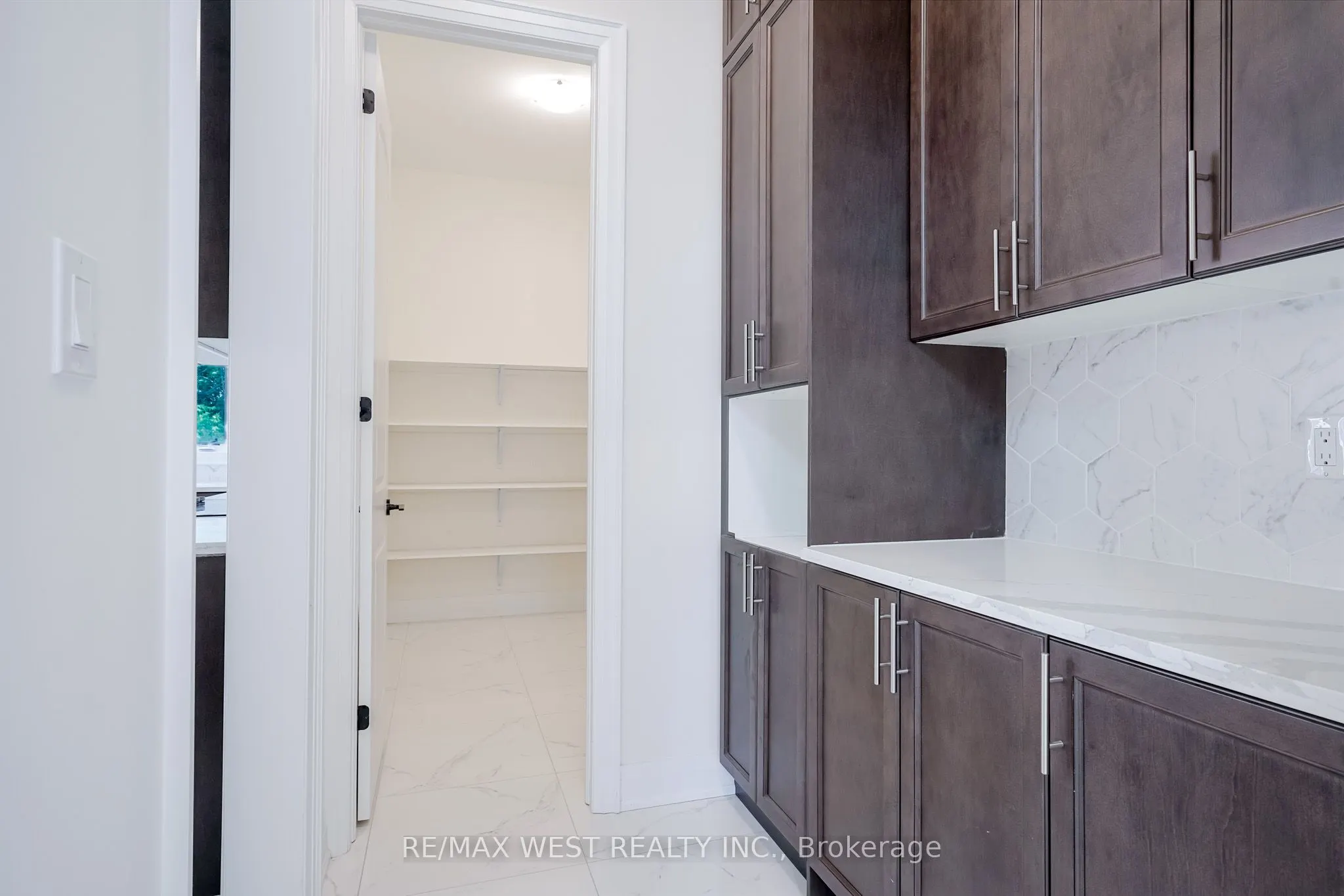 106 Silk Twist Drive