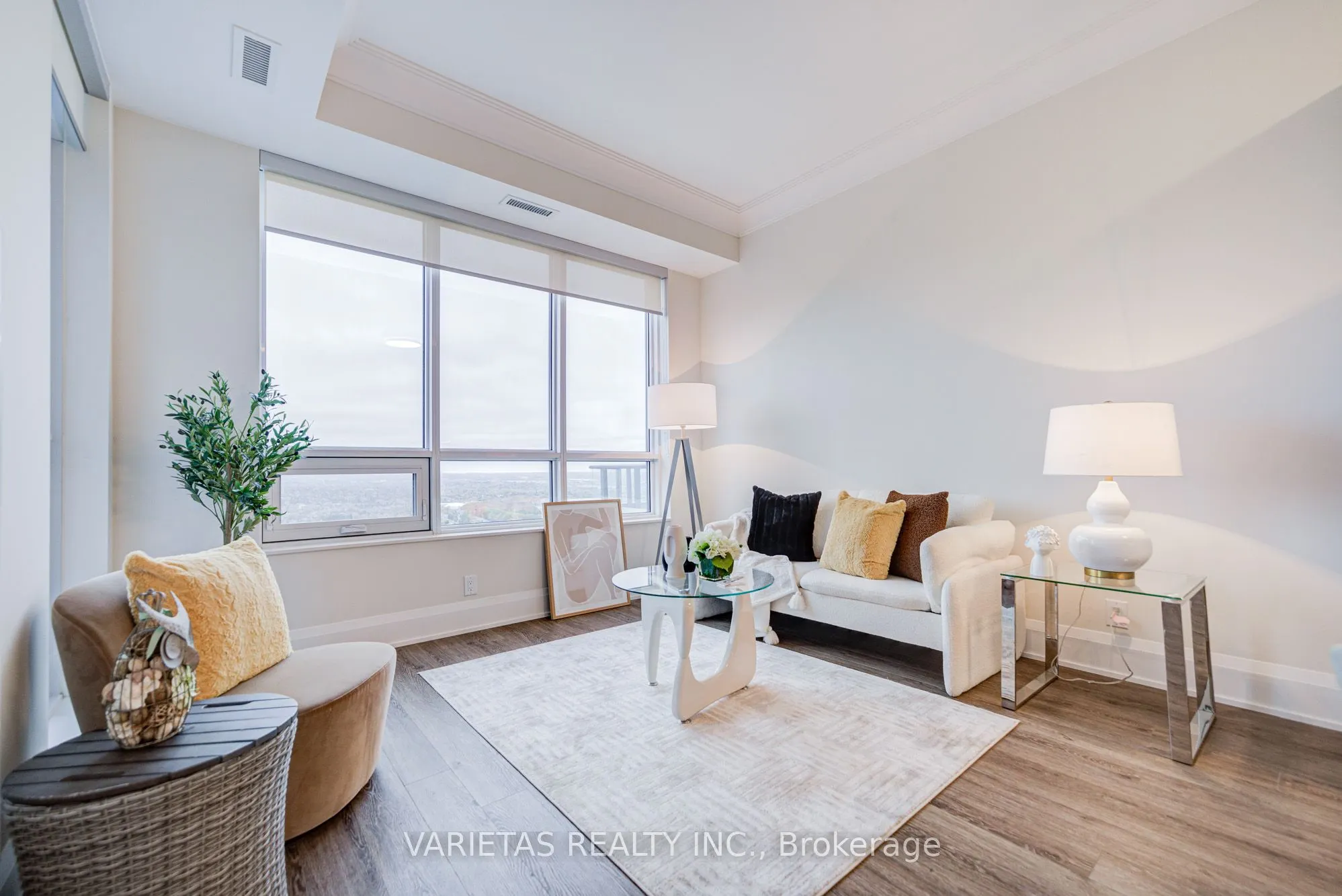 12 Gandhi Lane, #3701