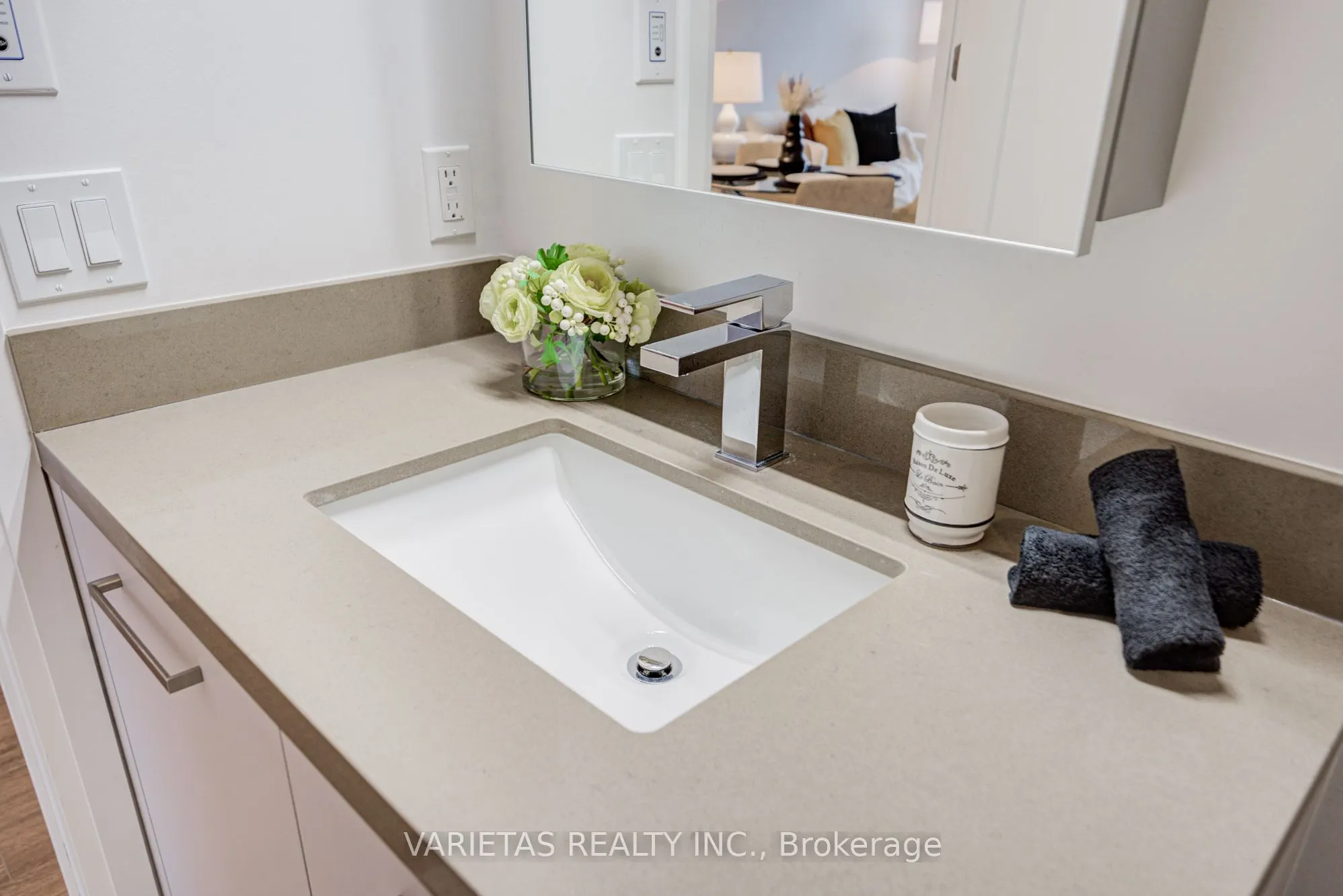 12 Gandhi Lane, #3701