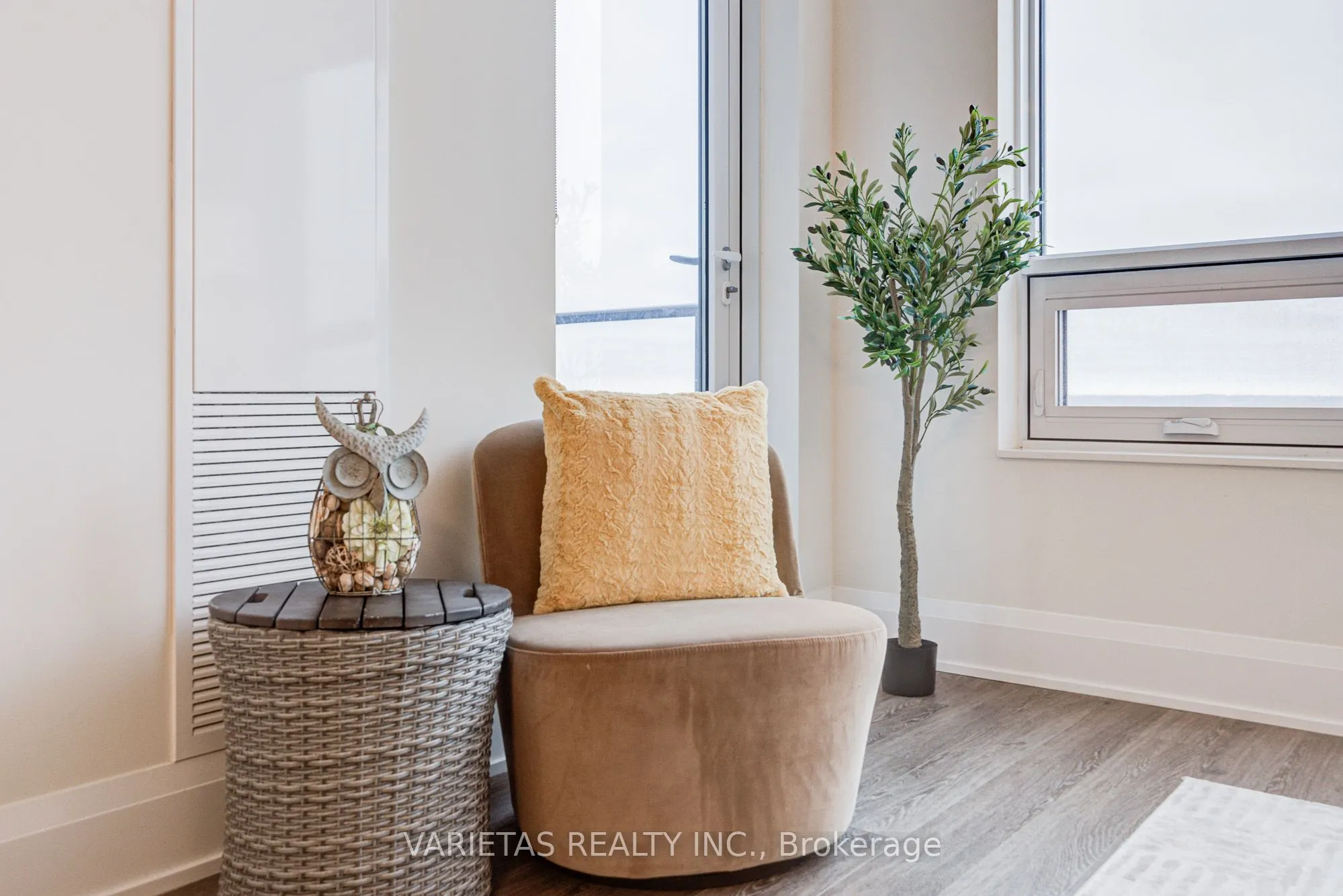 12 Gandhi Lane, #3701