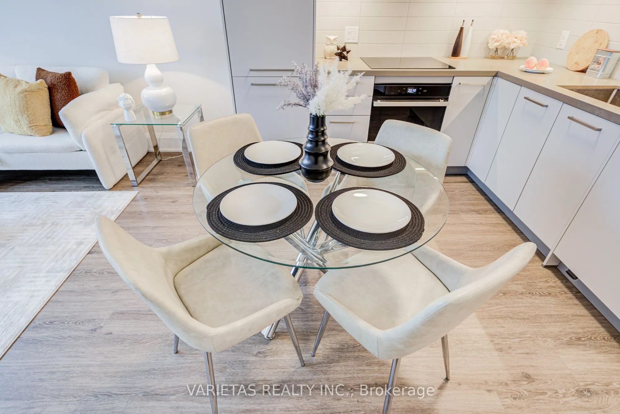 12 Gandhi Lane, #3701