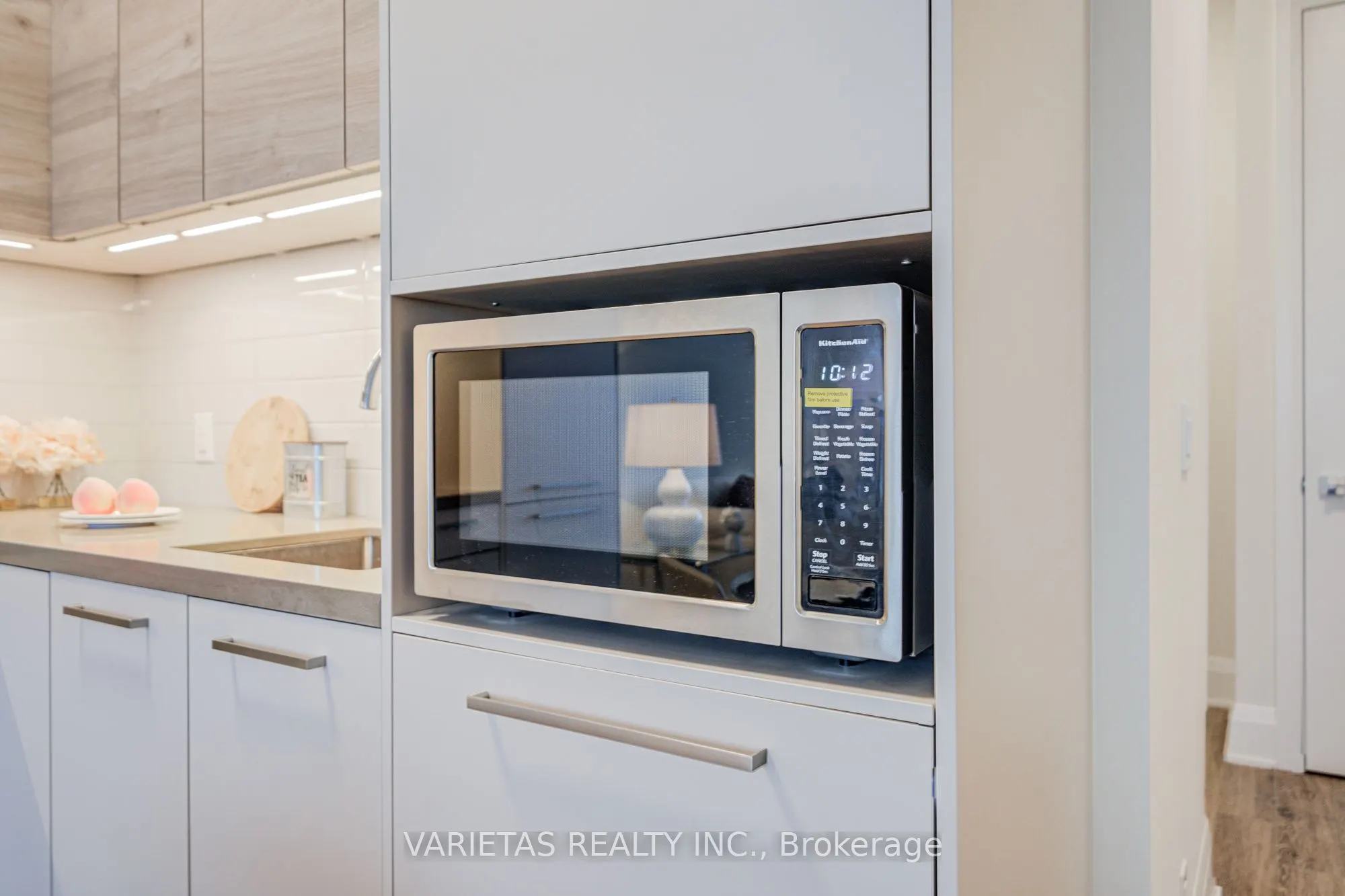 12 Gandhi Lane, #3701