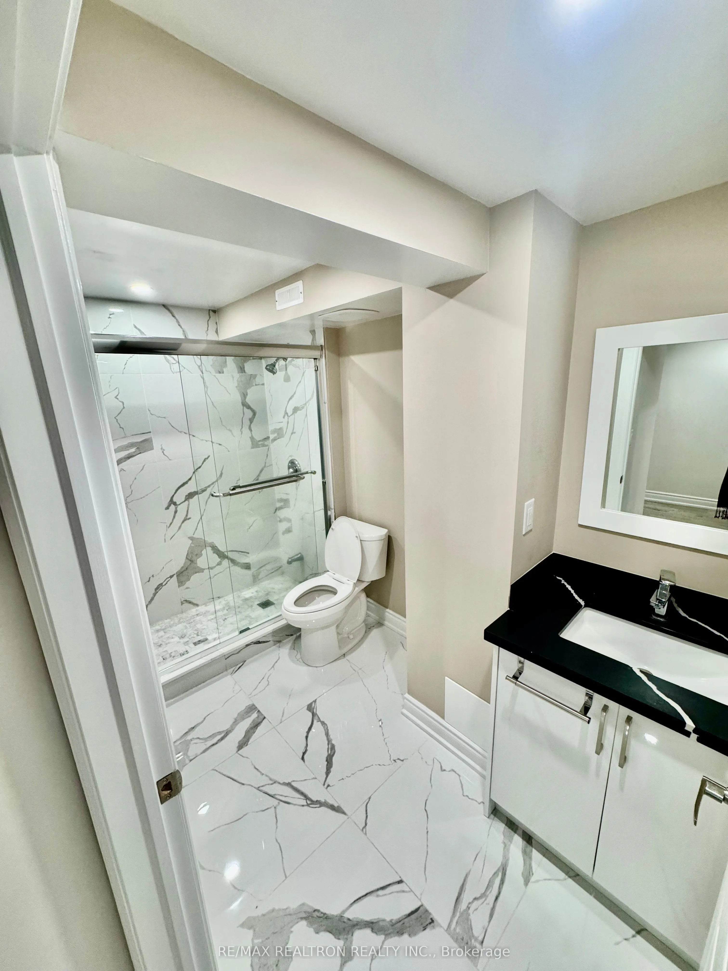 51 Murray Leonard Lane, #(Basement Apartment)