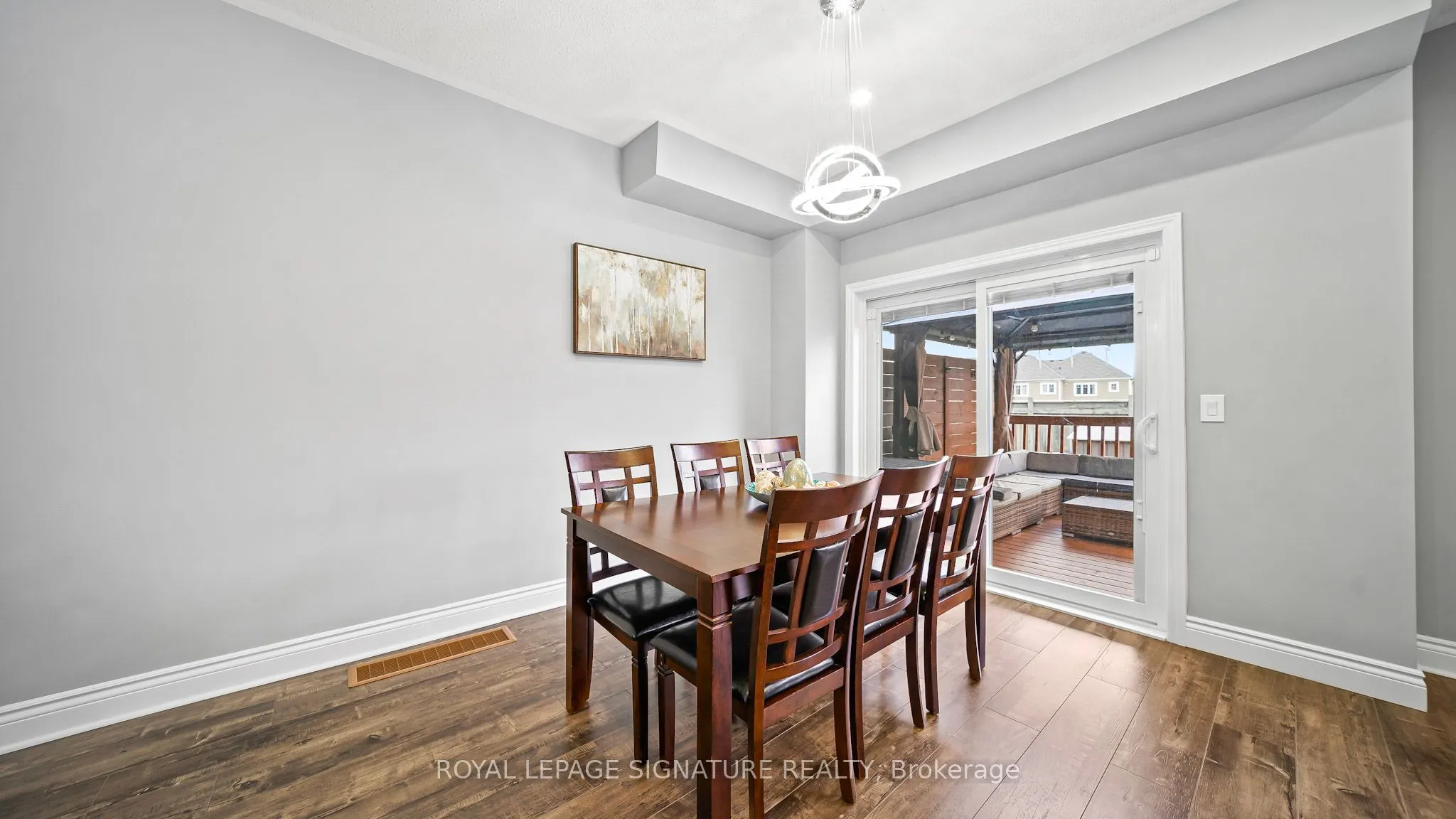 65 Kingsmere Crescent