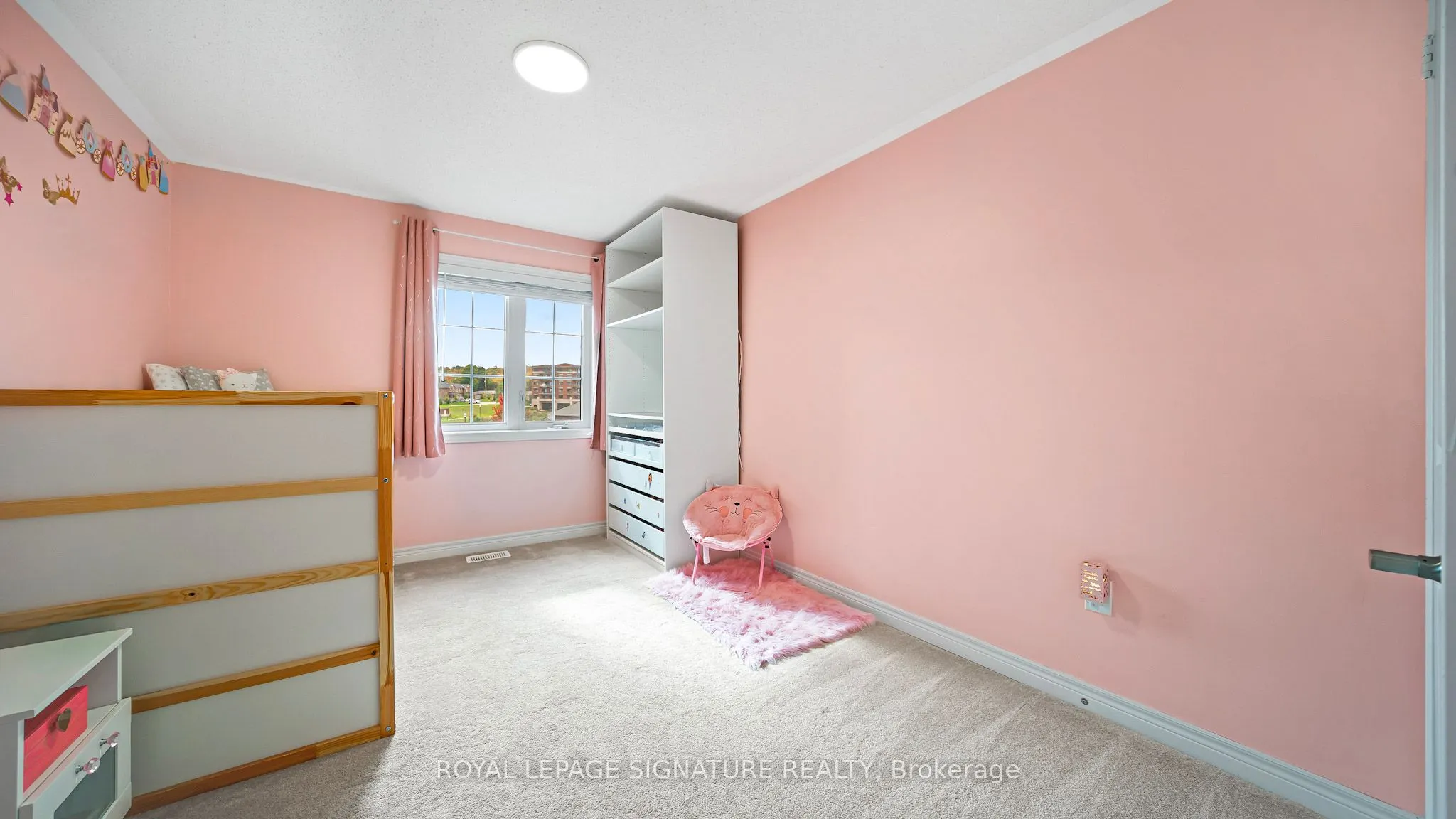 65 Kingsmere Crescent