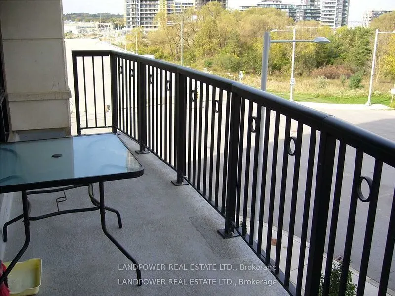 151 Upper Duke Crescent, #308