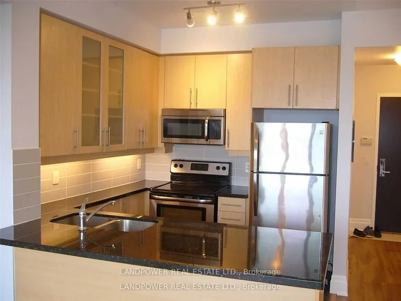 151 Upper Duke Crescent, #308