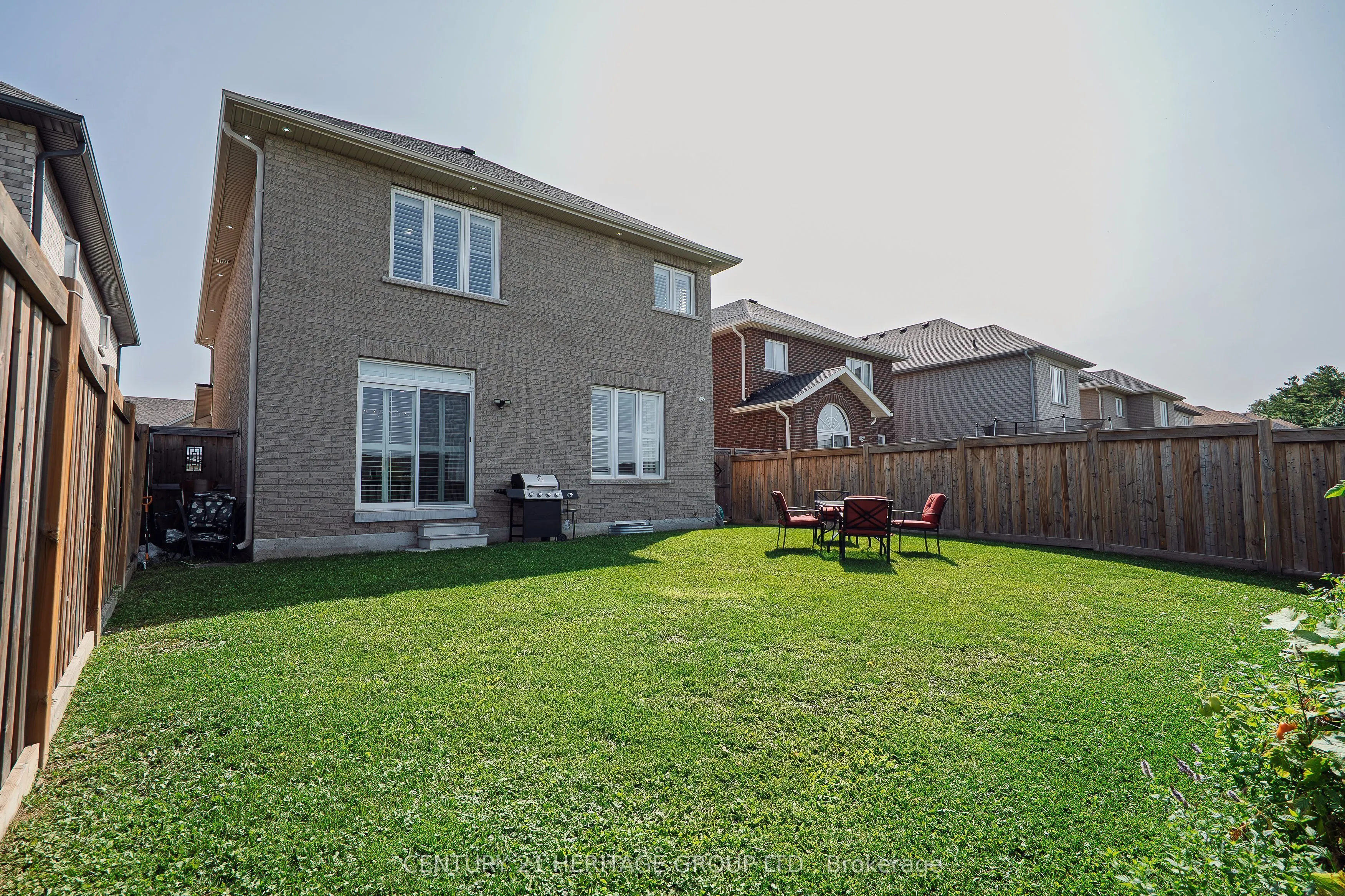 89 Sutherland Avenue