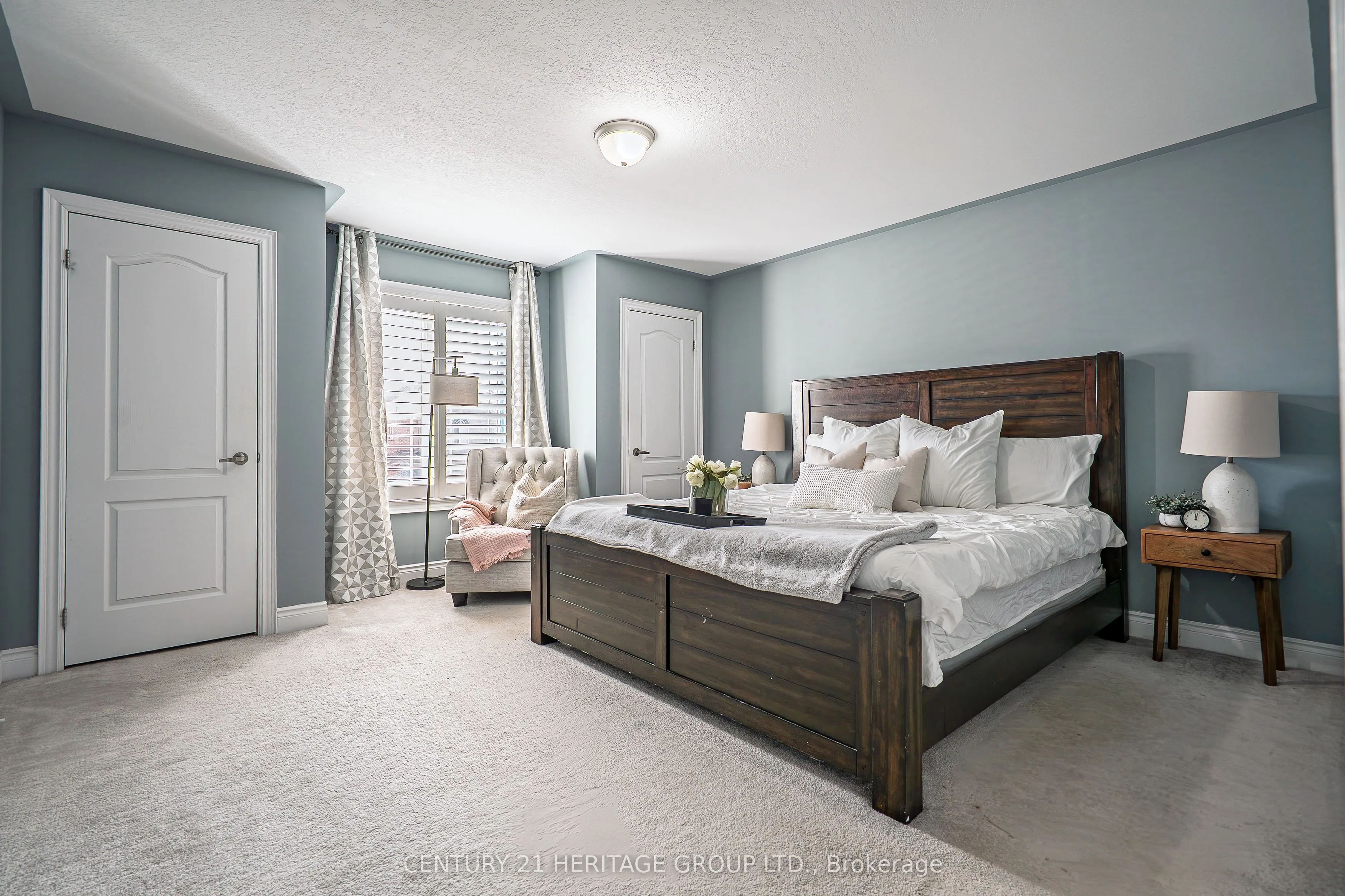 89 Sutherland Avenue