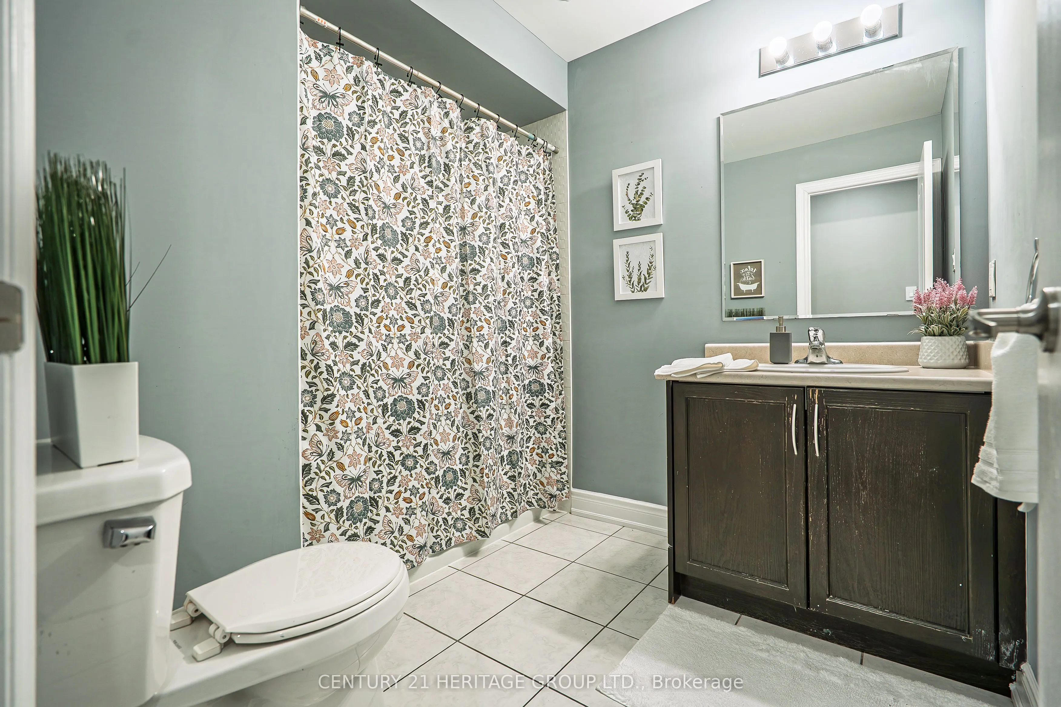 89 Sutherland Avenue