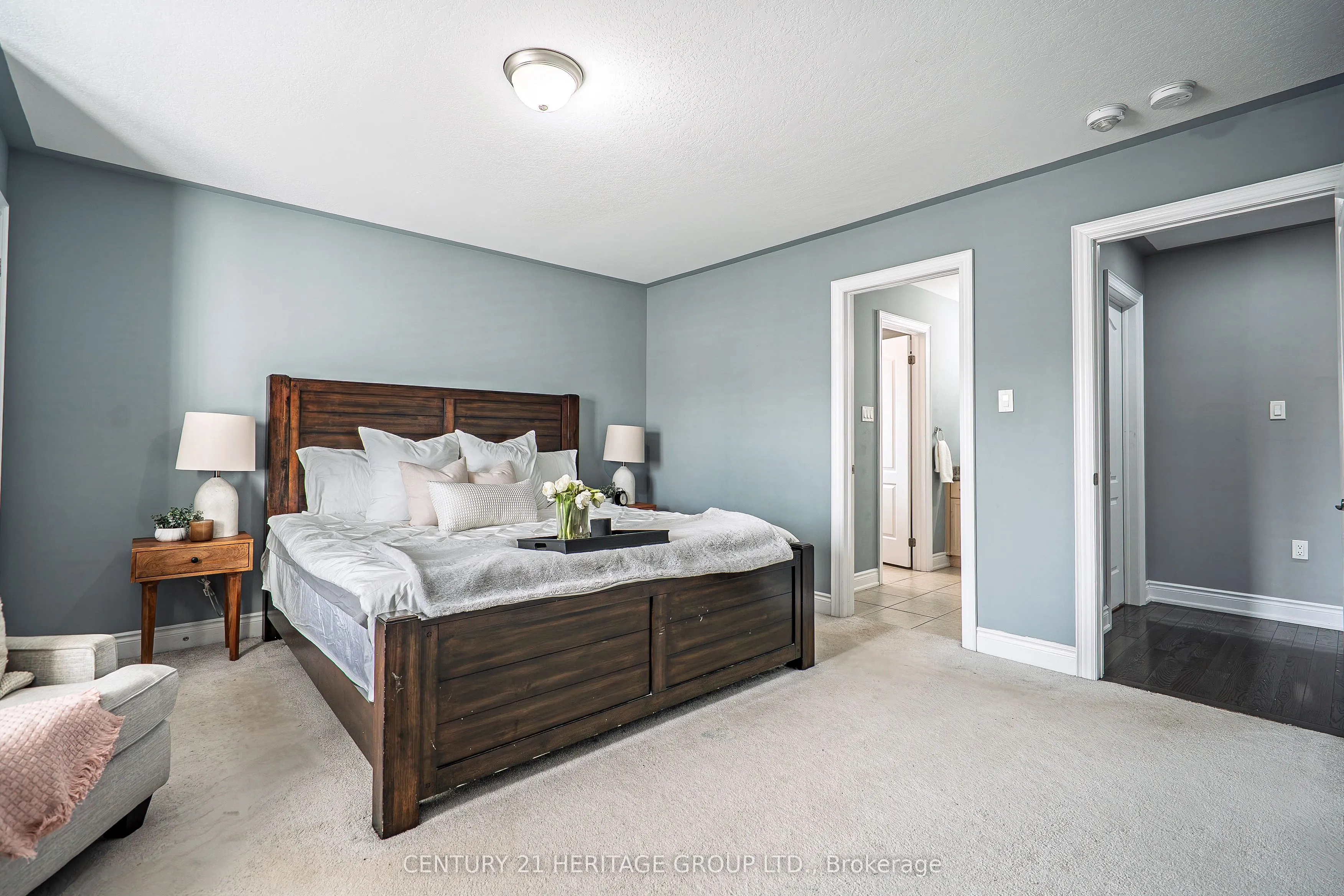 89 Sutherland Avenue