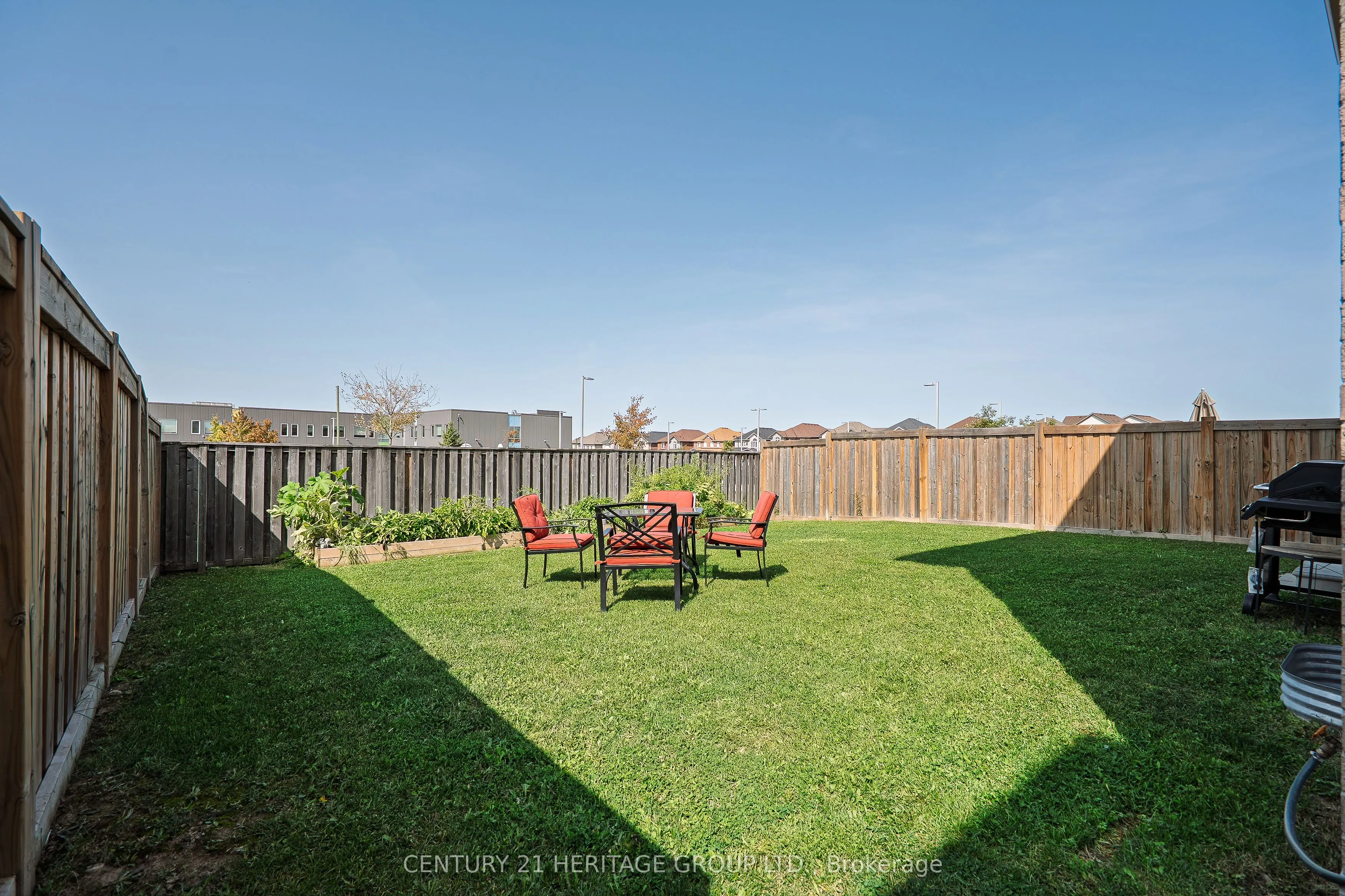 89 Sutherland Avenue