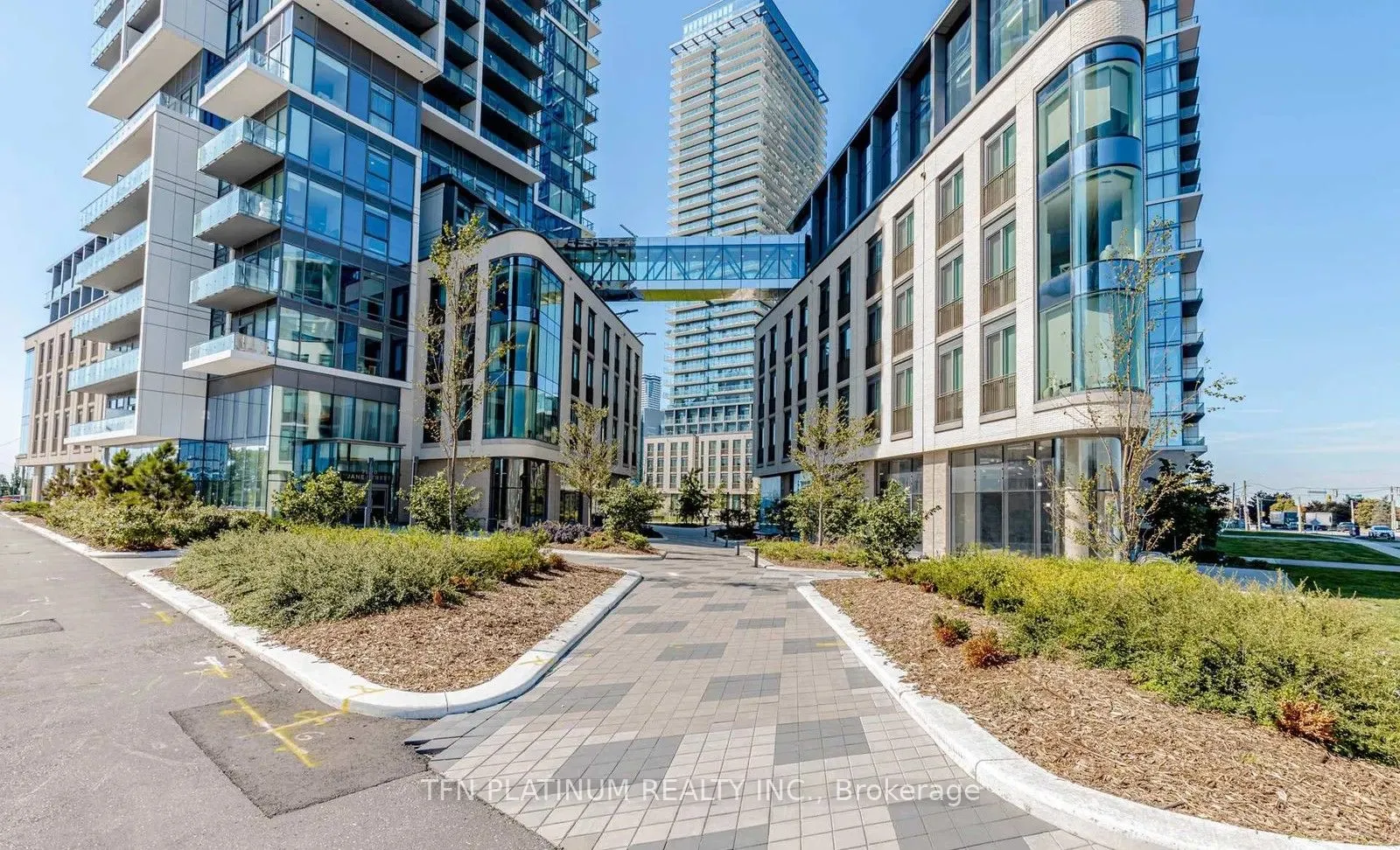 7890 Jane Street, #4010