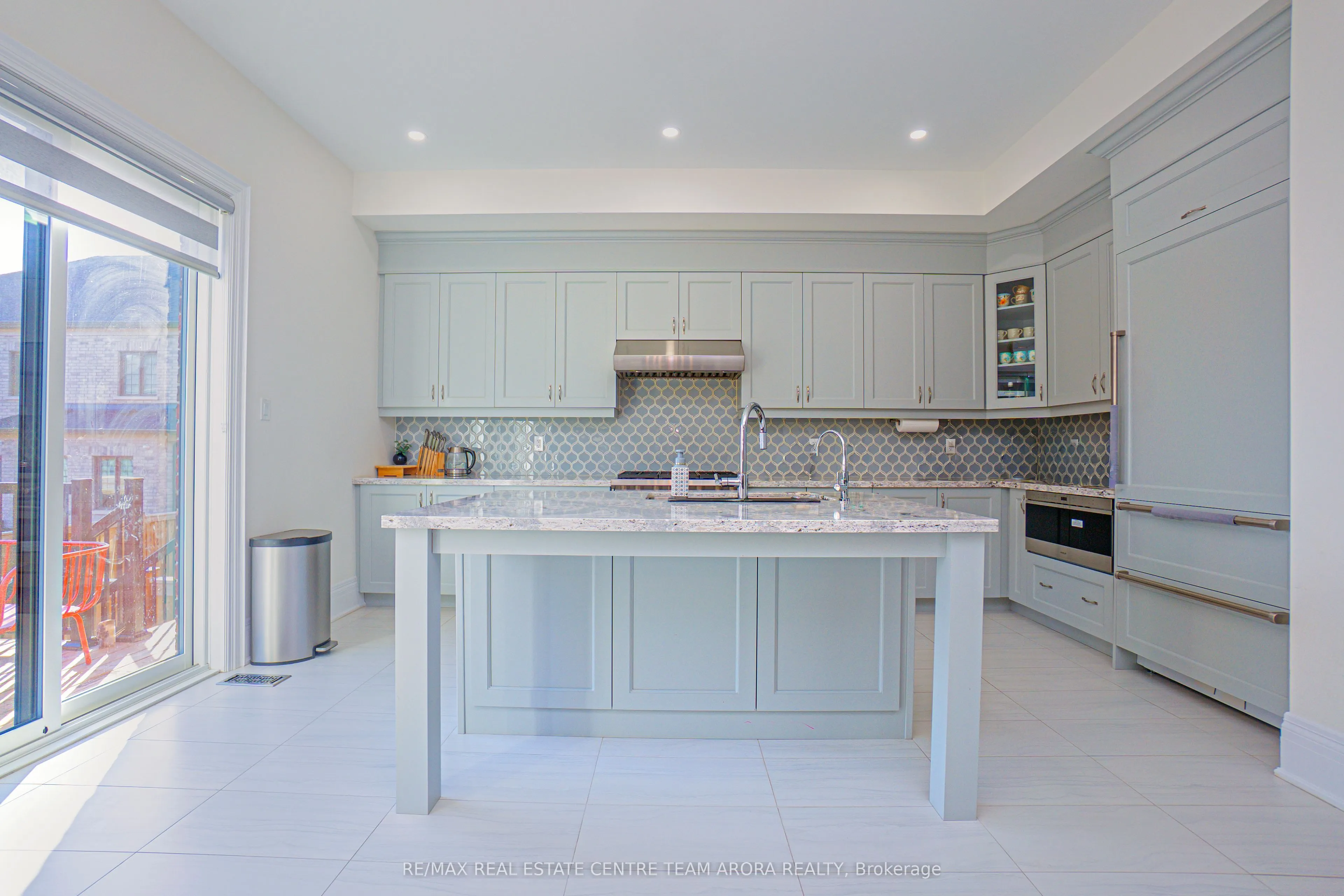 53 Kinburn Crescent