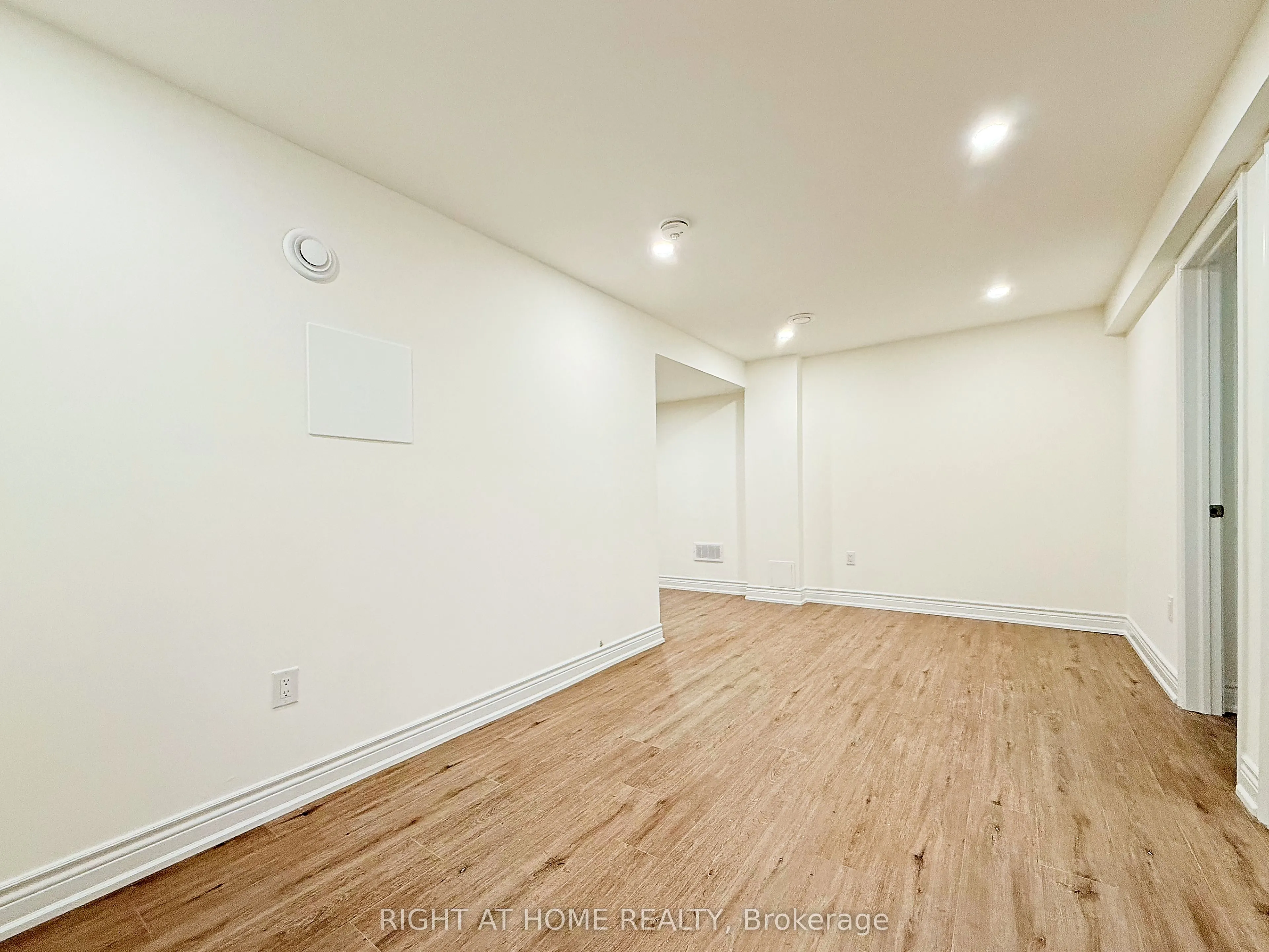 54 George Kirby Street, #Lower