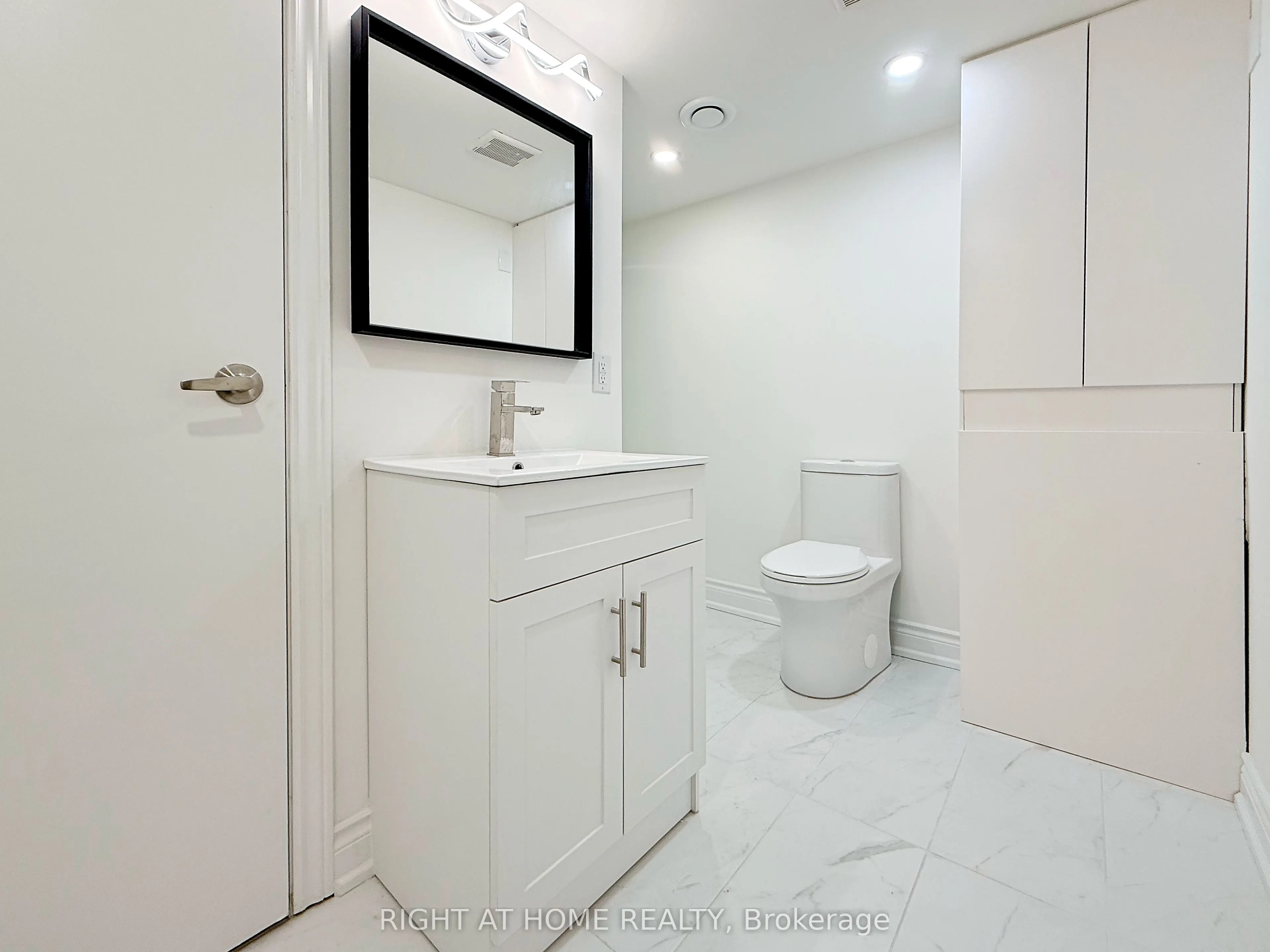 54 George Kirby Street, #Lower