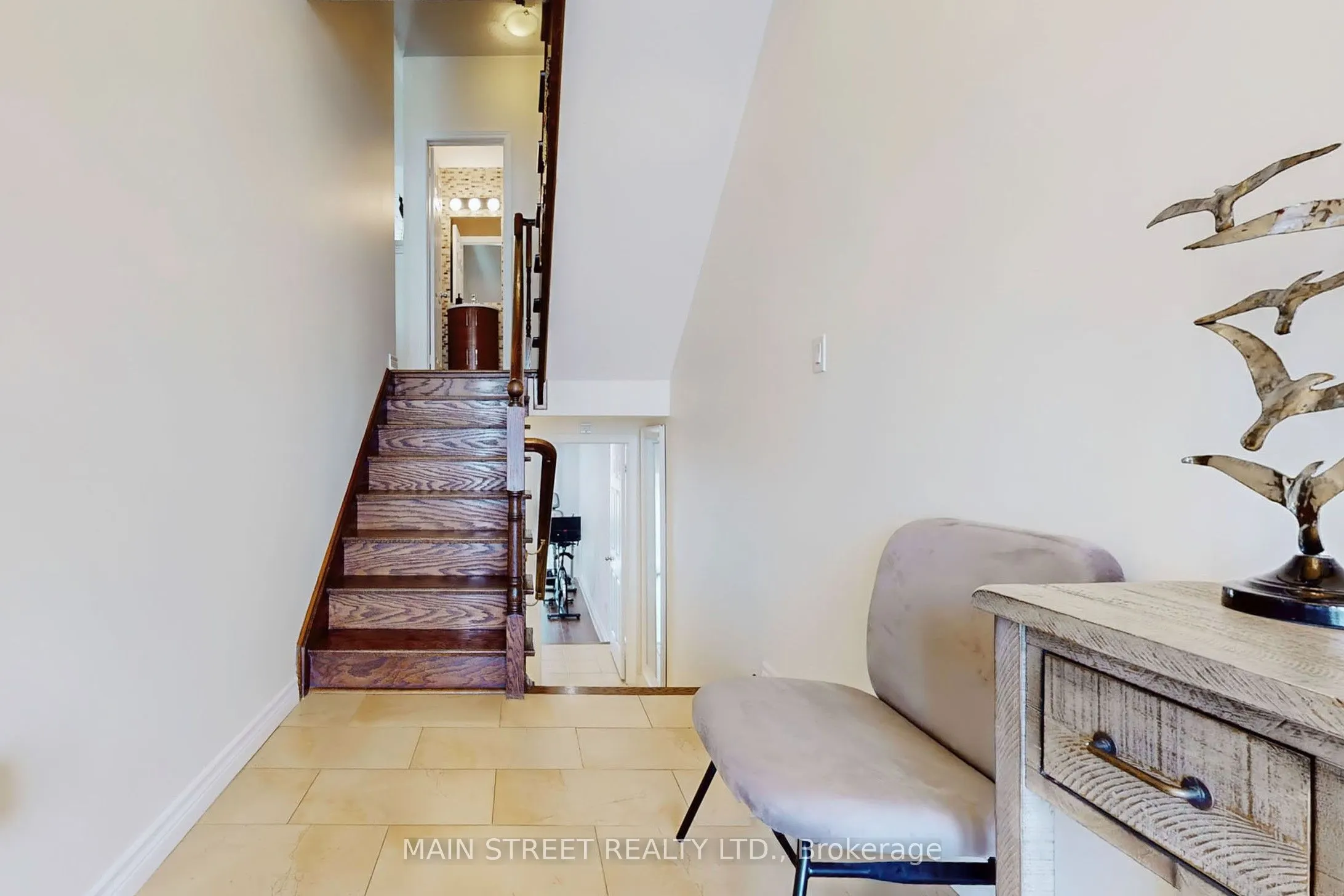 8900 Bathurst Street, #10