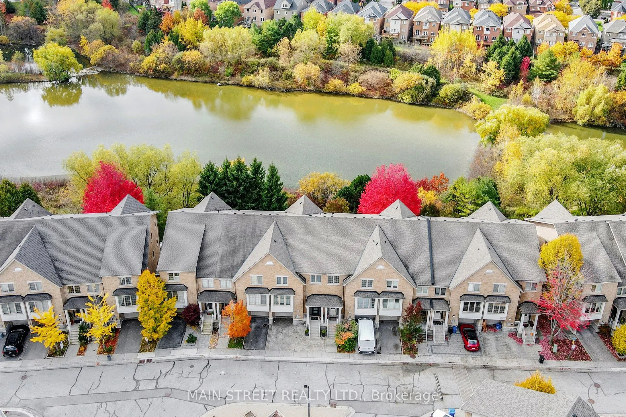 8900 Bathurst Street, #10