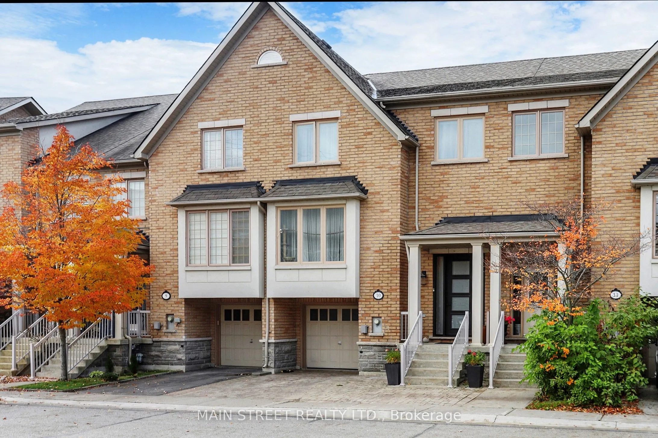 8900 Bathurst Street, #10