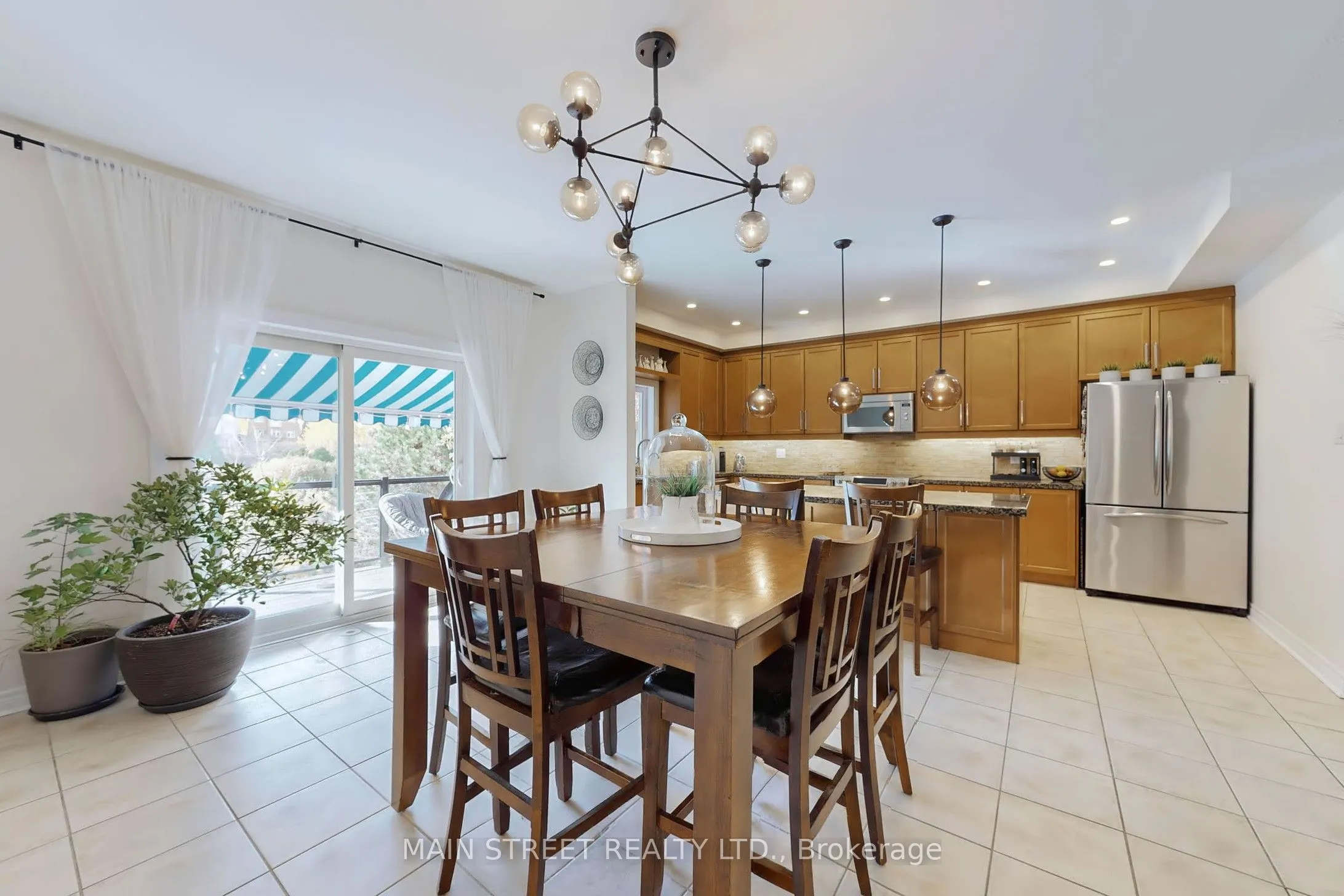 8900 Bathurst Street, #10