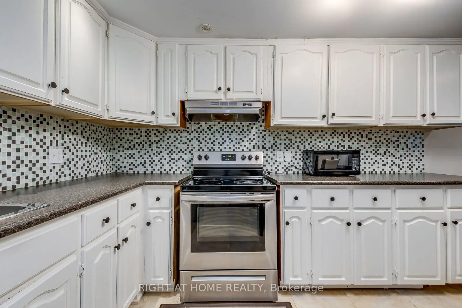 56 Barberry Crescent, #Lower