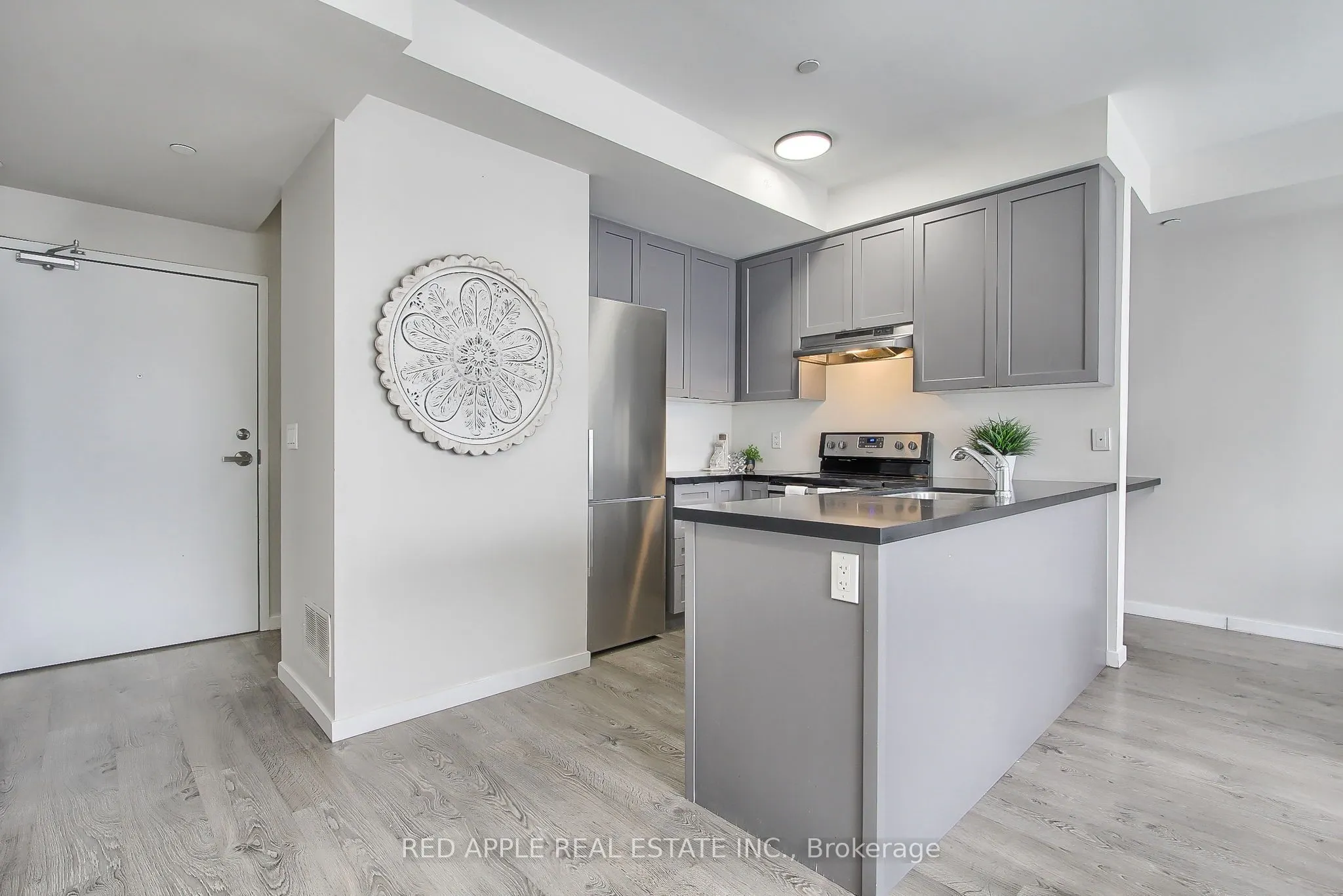 600 Alex Gardner Circle, #110