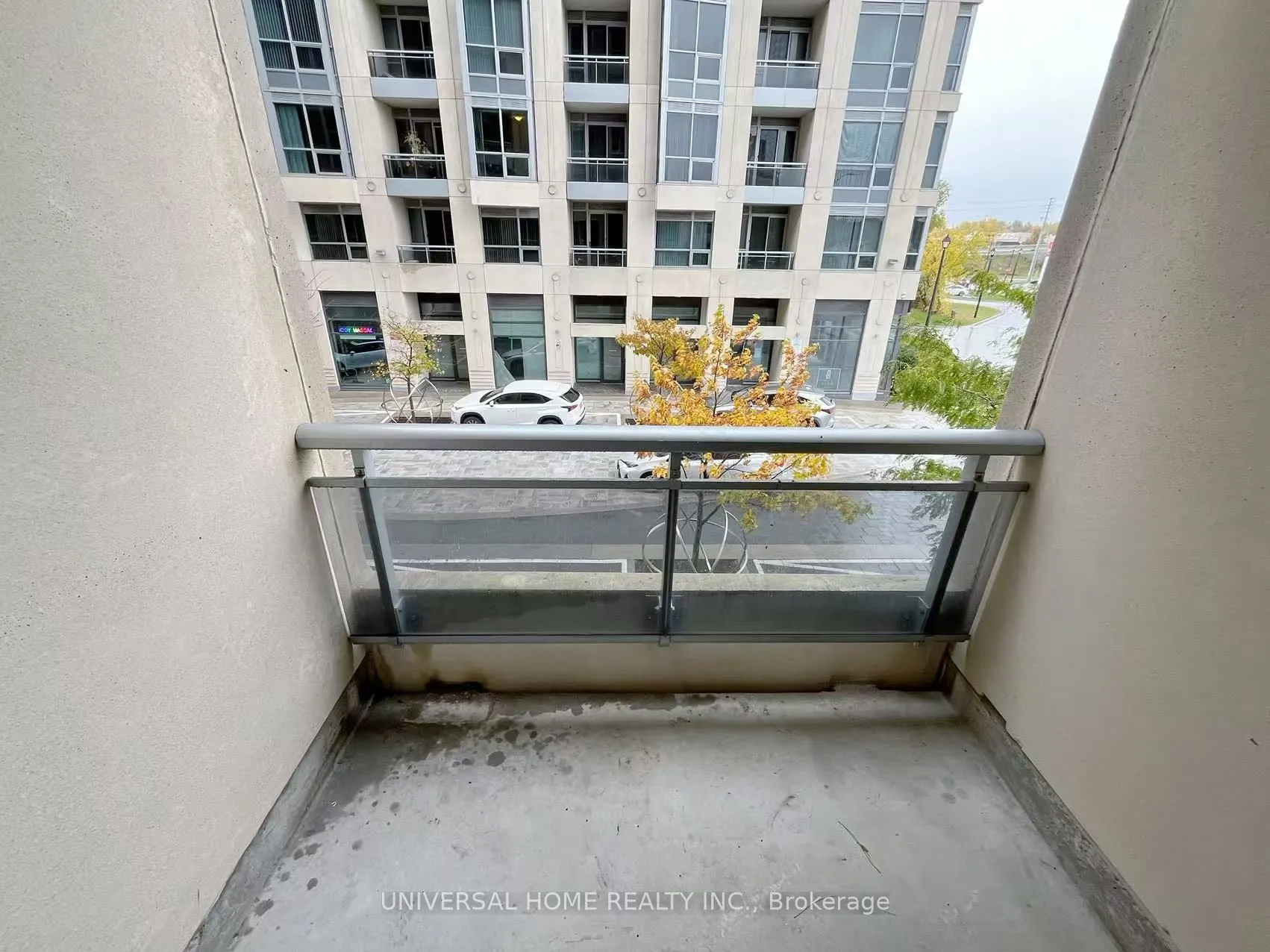 9199 Yonge Street, #SE208