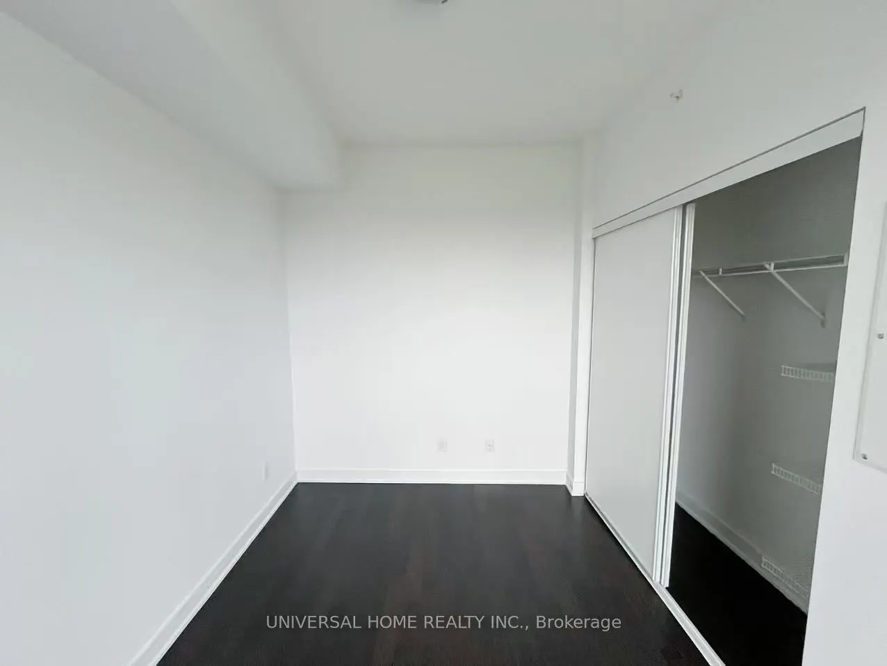 9199 Yonge Street, #SE208