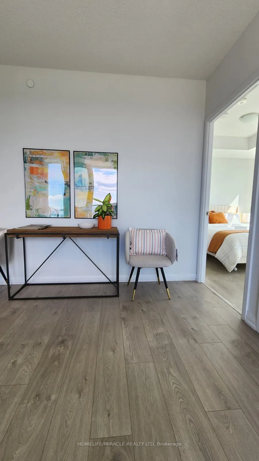 7895 Jane Street, #2004