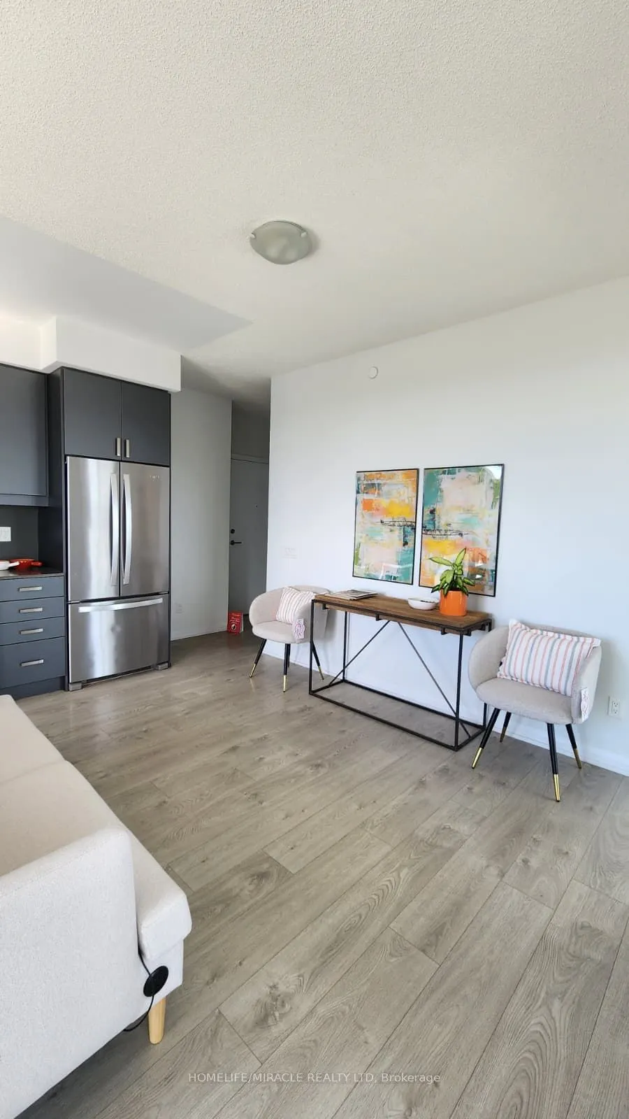 7895 Jane Street, #2004