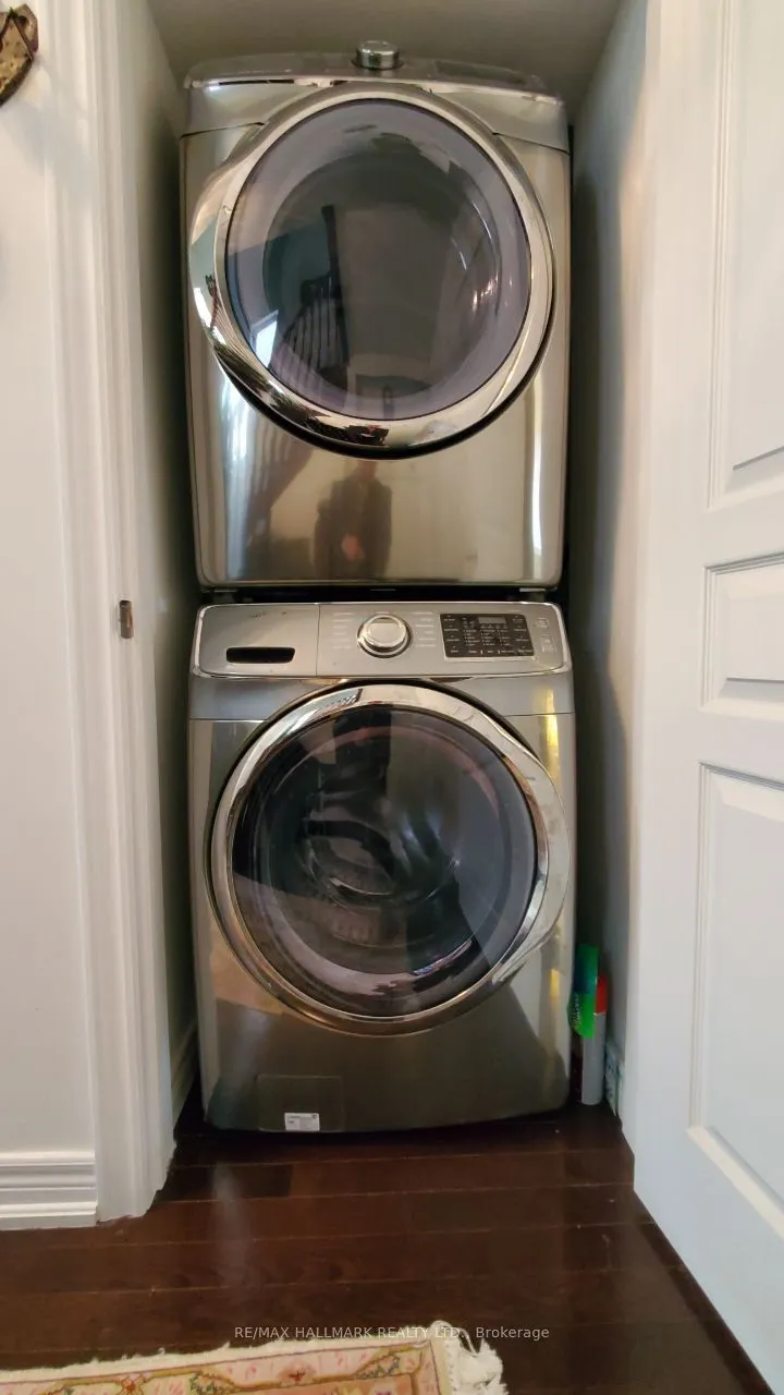 19 Chouinard Way, ##Main&2nd