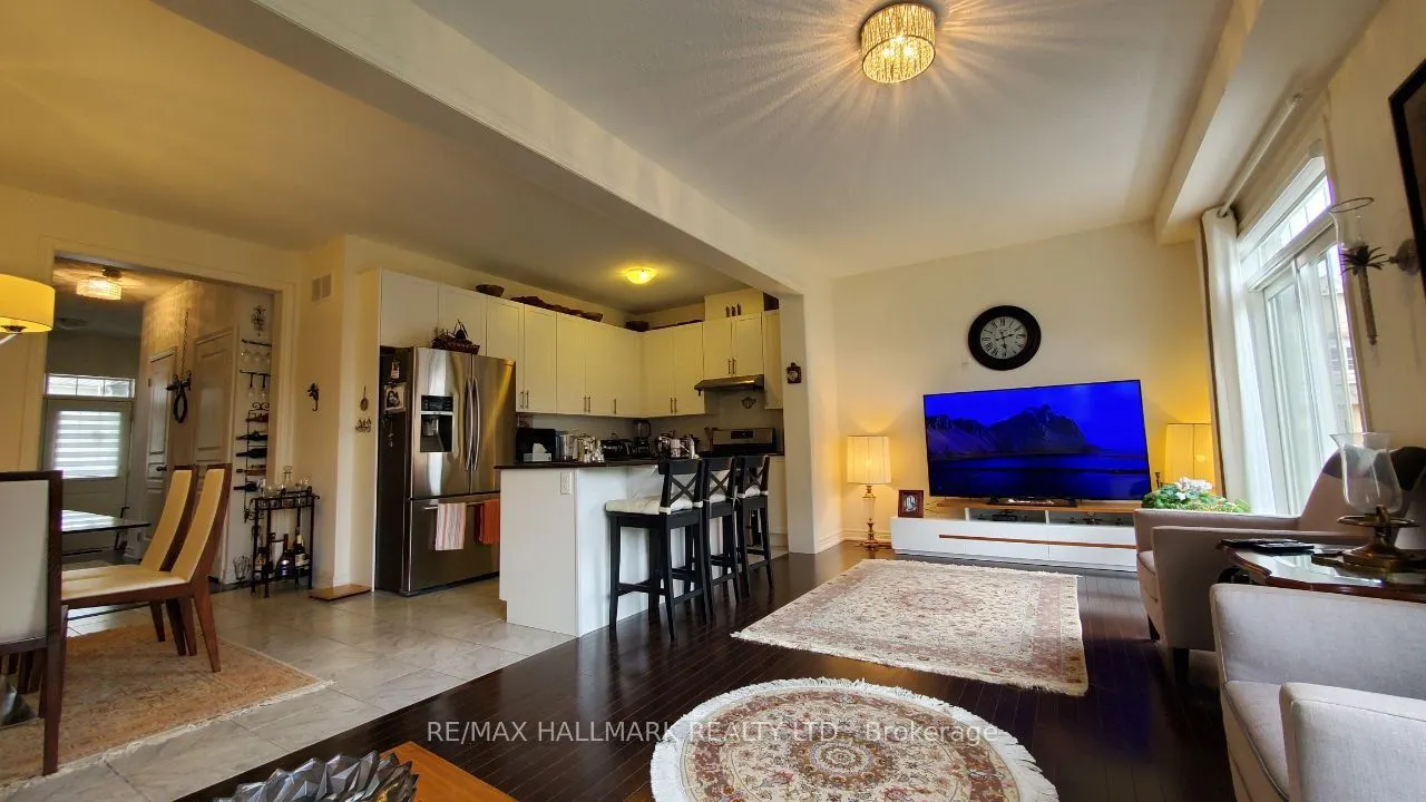 19 Chouinard Way, ##Main&2nd