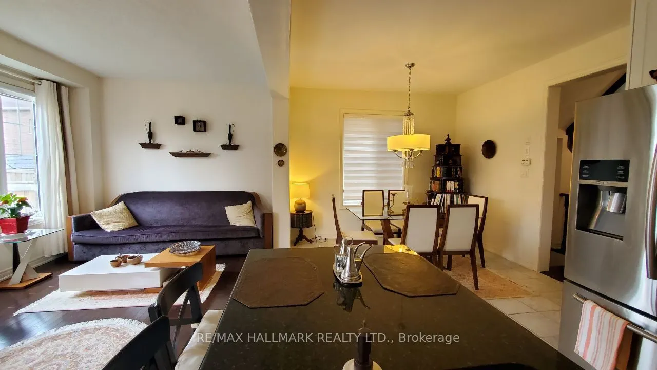 19 Chouinard Way, ##Main&2nd