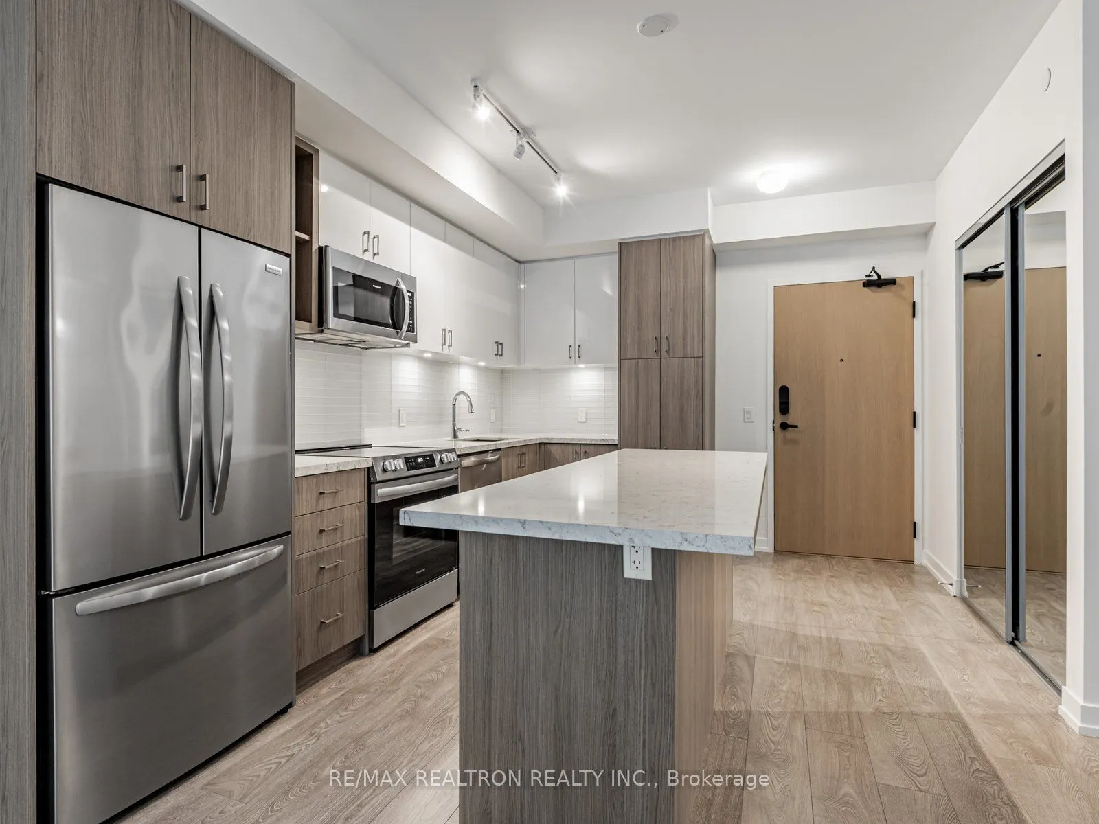 333 Sunseeker Avenue, #G7