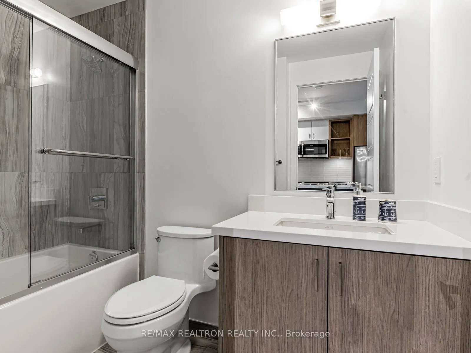 333 Sunseeker Avenue, #G7