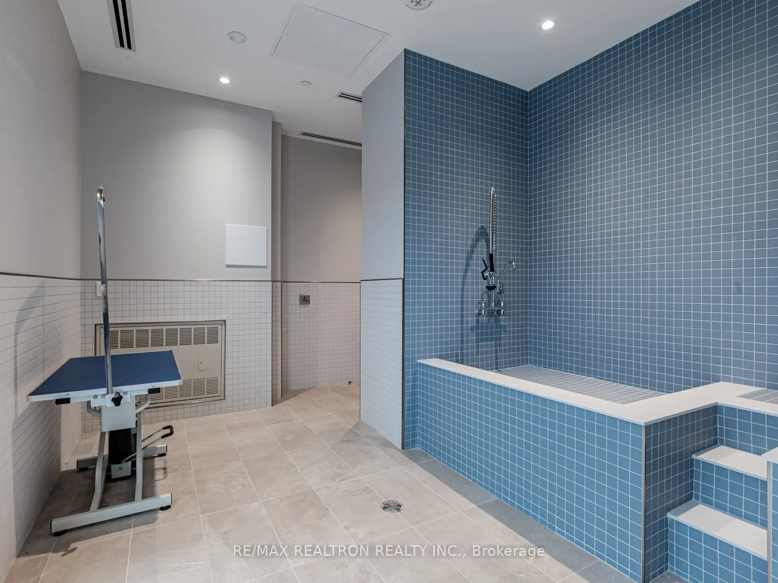 333 Sunseeker Avenue, #G7