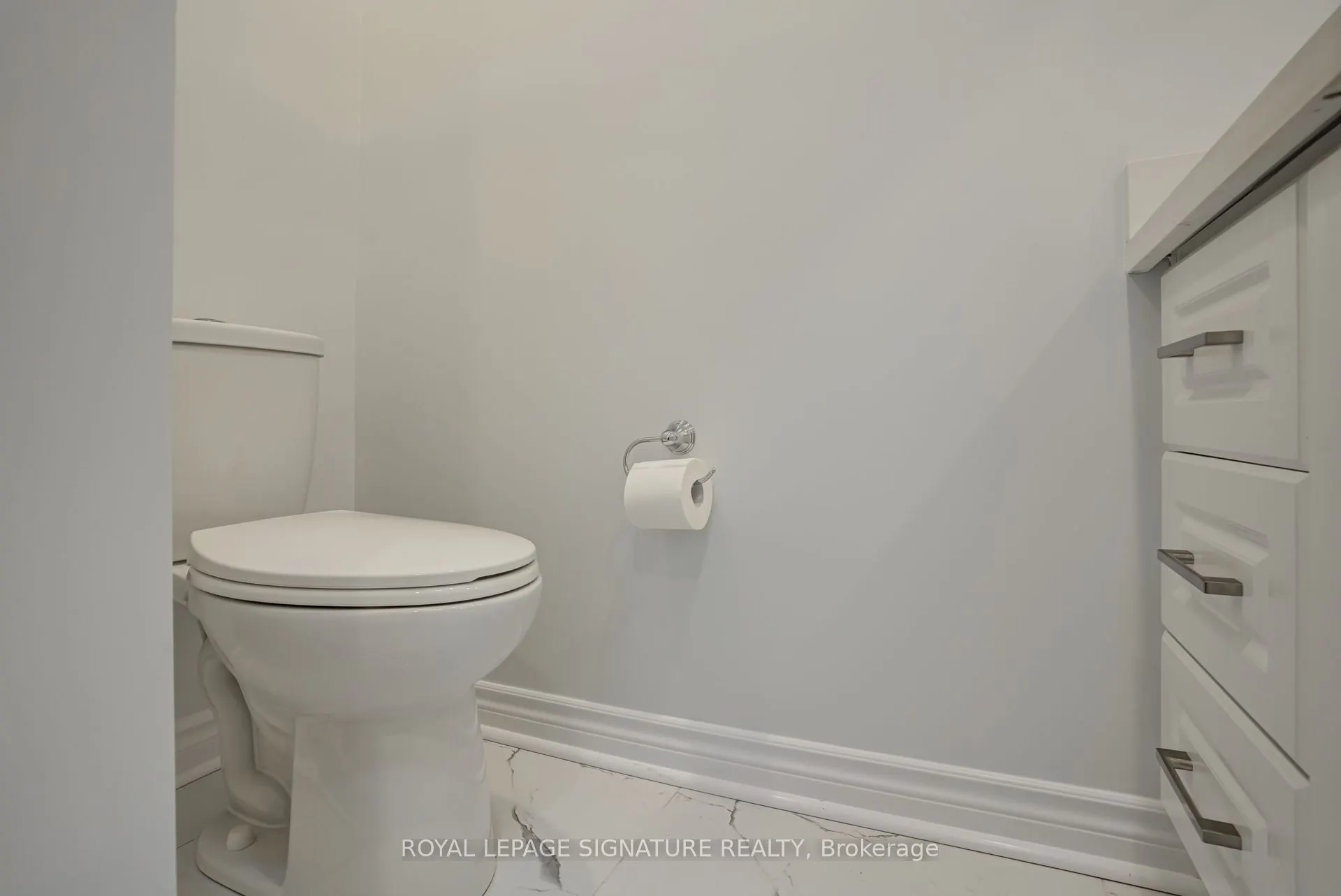 144 Willow Lane, #Main