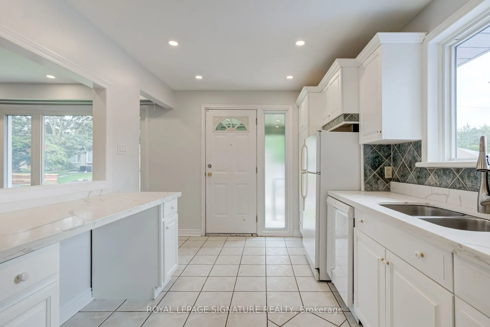 144 Willow Lane, #Main