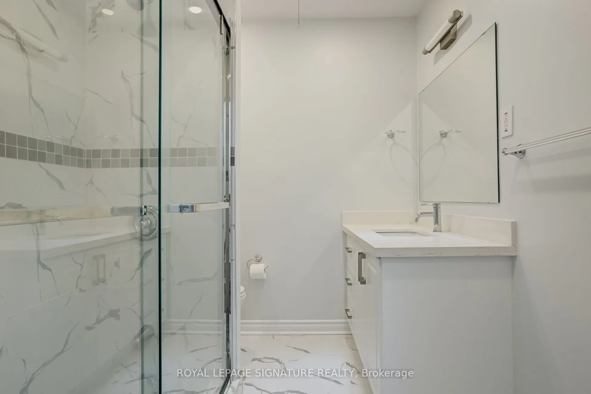 144 Willow Lane, #Main