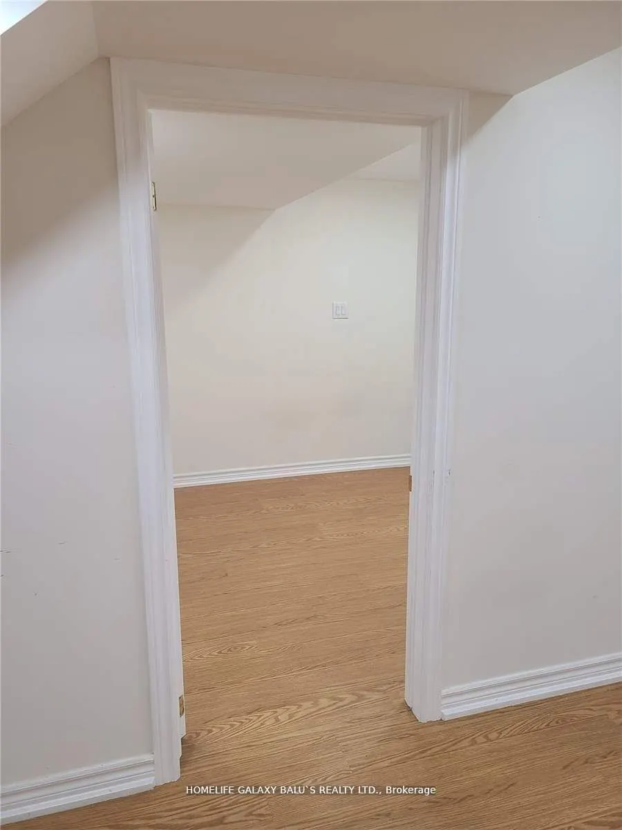 4 Malborough Road, #(Basement)