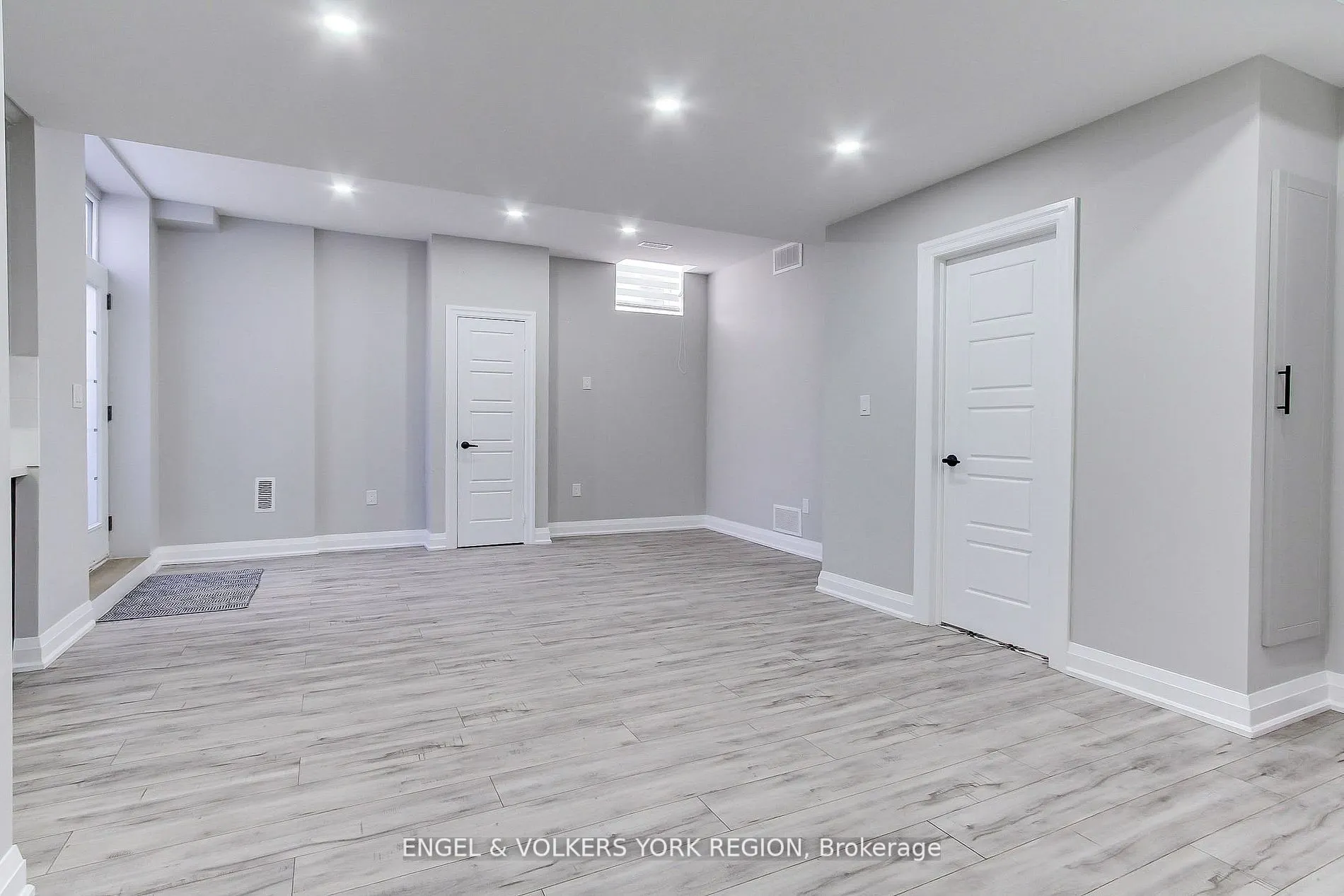 4 Valley Point Crescent, #Bsmt