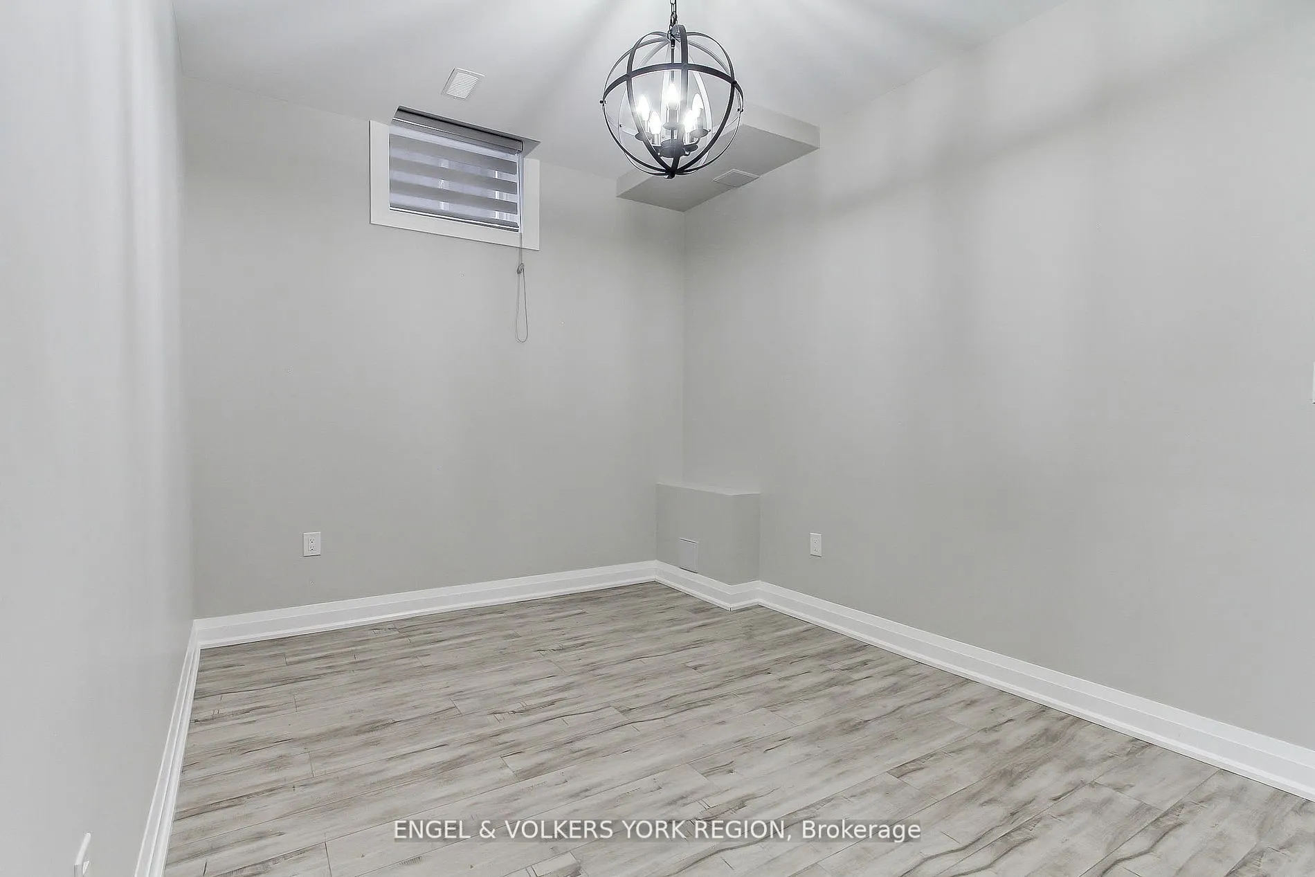 4 Valley Point Crescent, #Bsmt