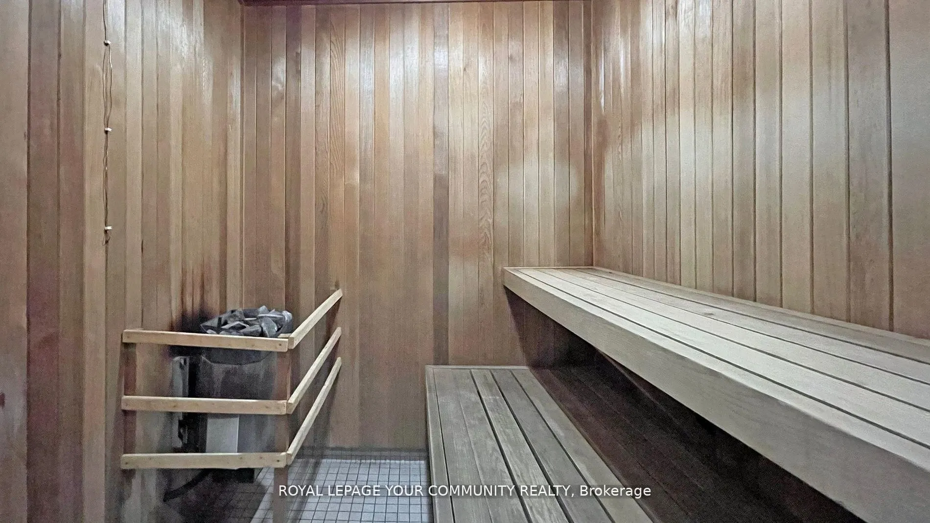 7171 Yonge Street, #1403