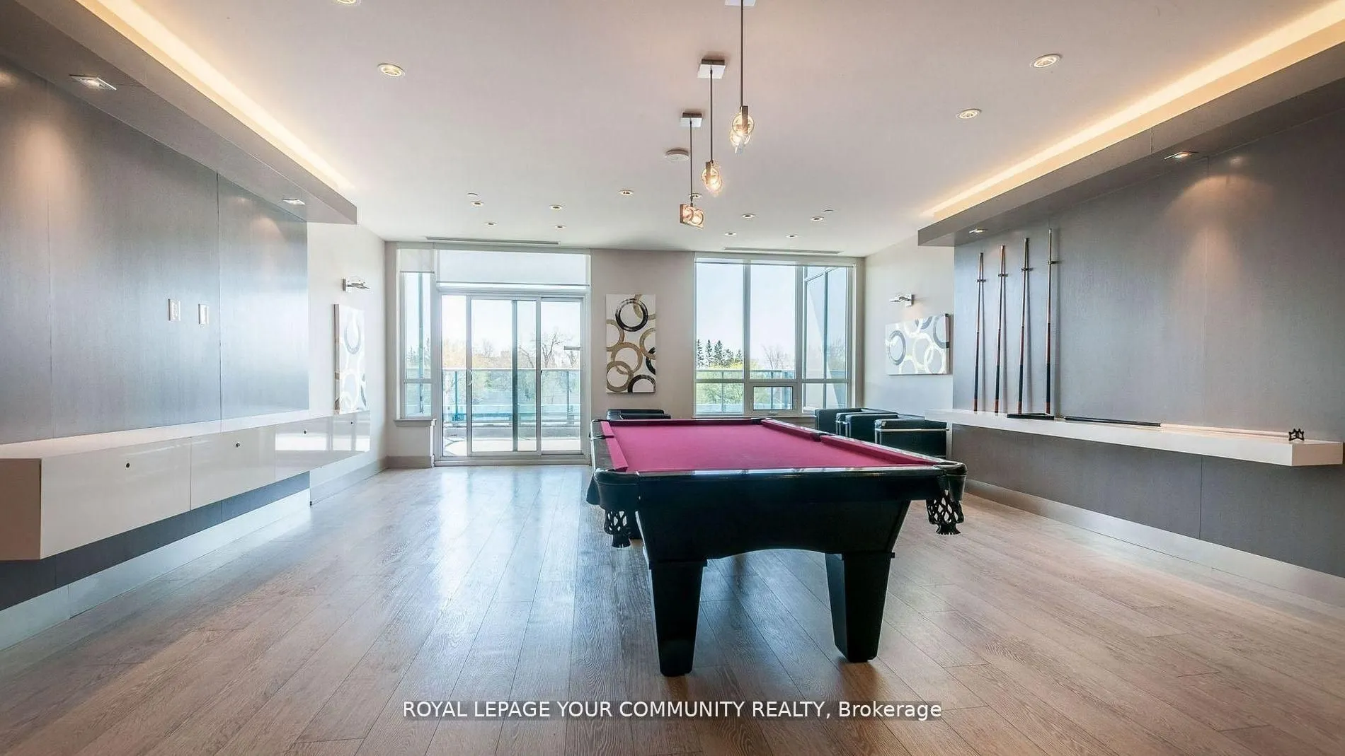 7171 Yonge Street, #1403