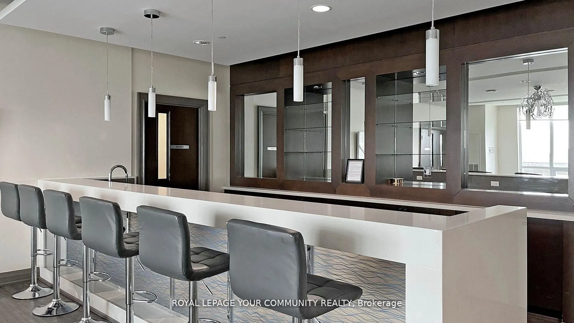 7171 Yonge Street, #1403